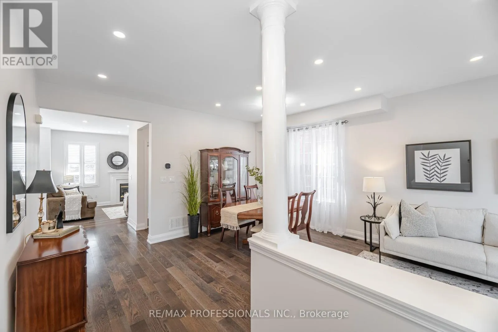 74 UPPER HIGLANDS DRIVE