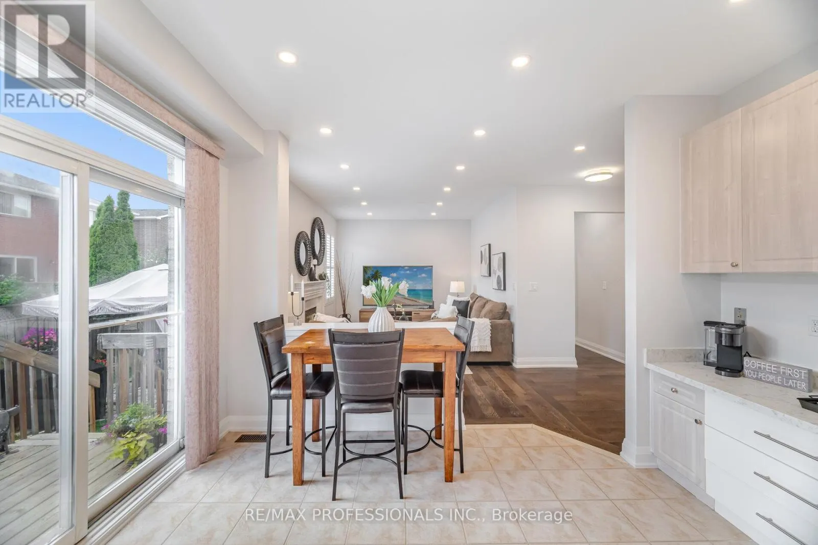 74 UPPER HIGLANDS DRIVE