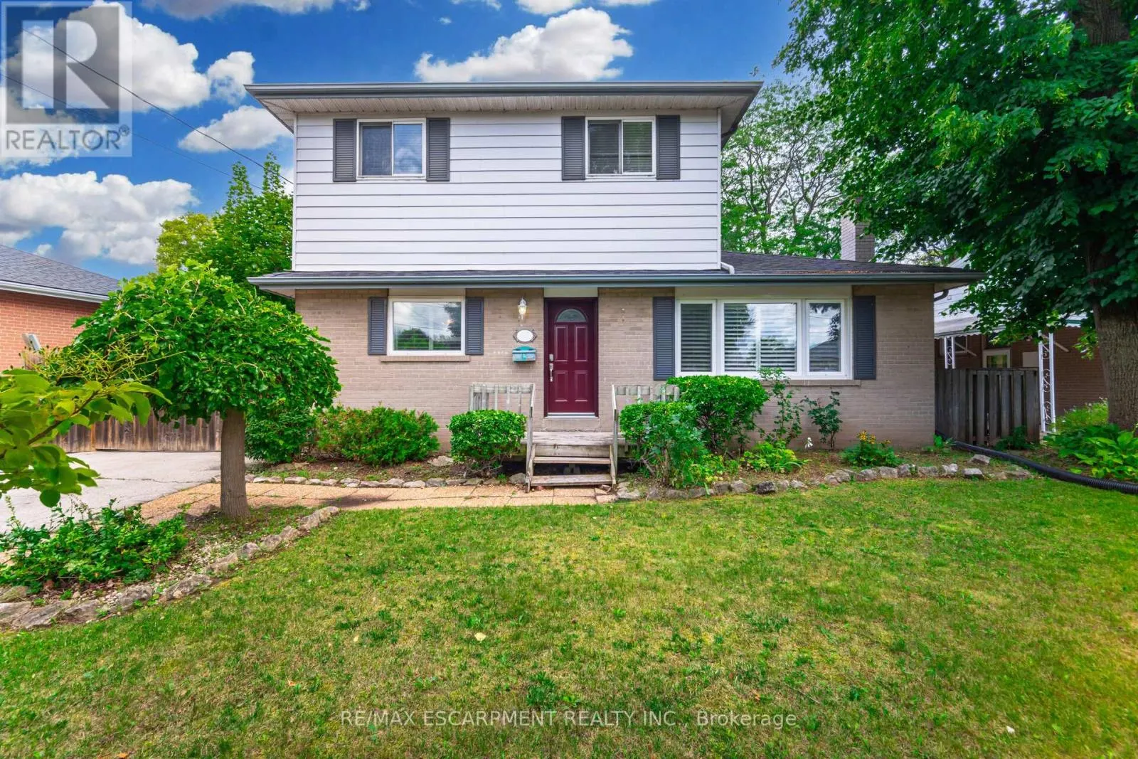 96 ANNE BOULEVARD