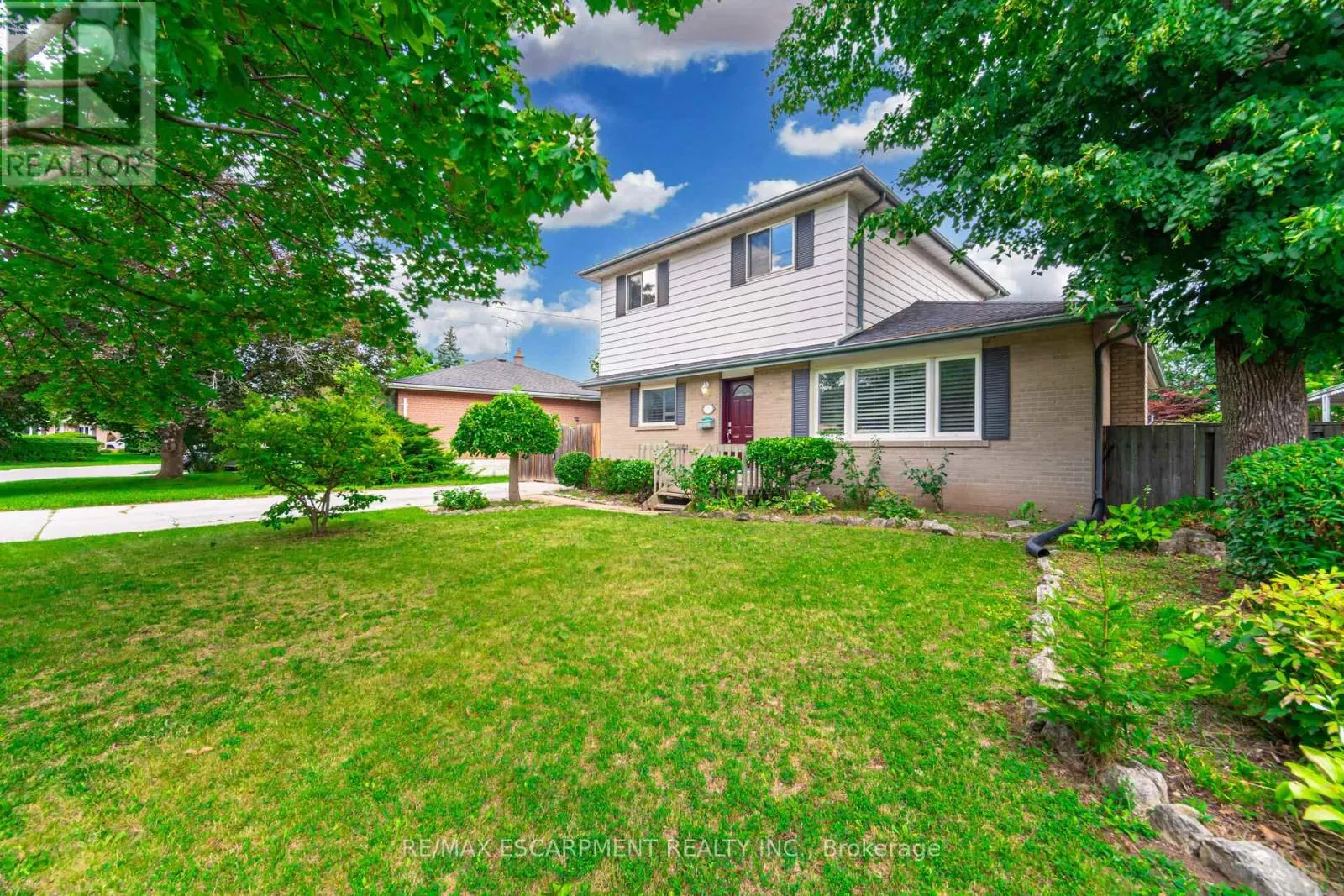 96 ANNE BOULEVARD