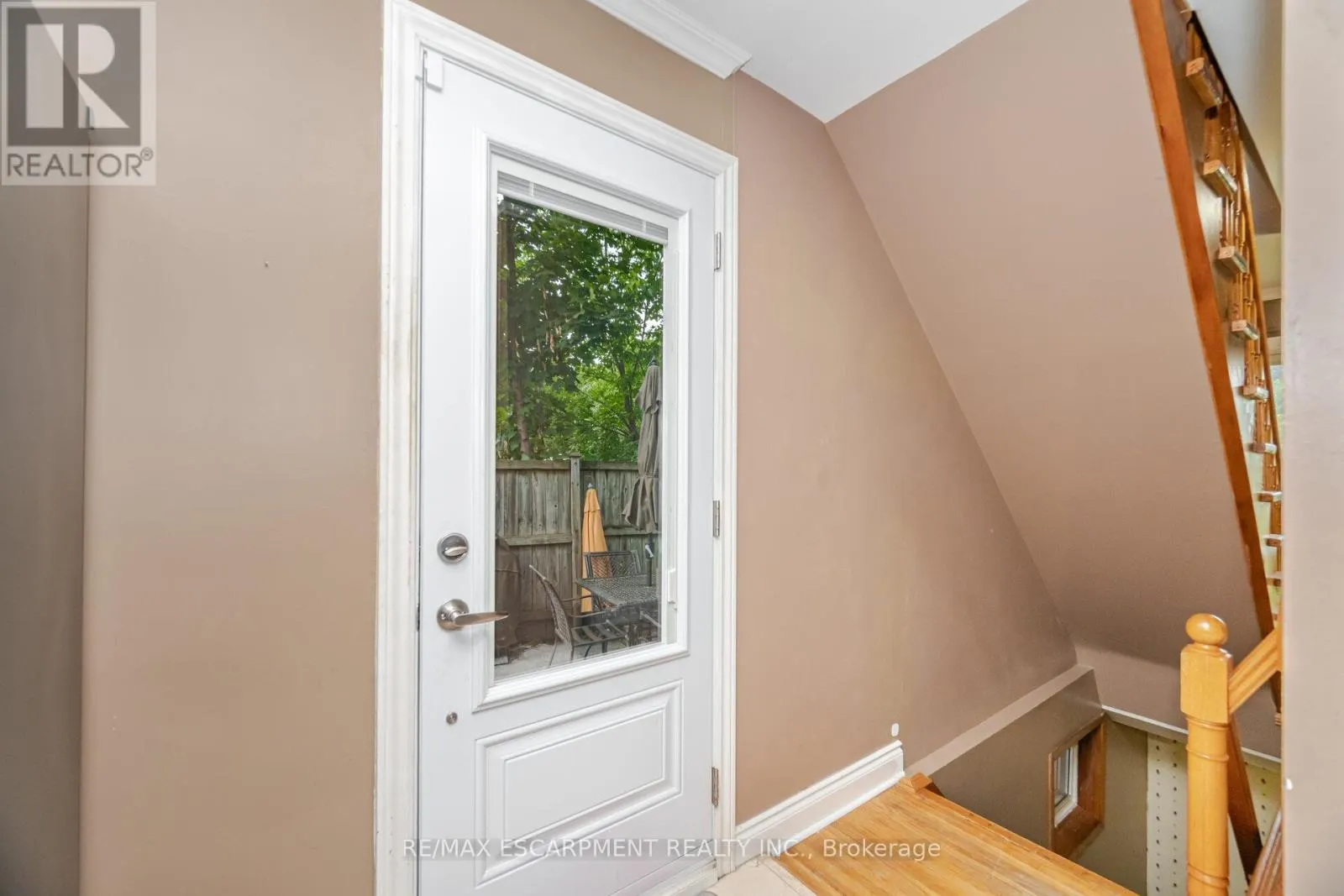 96 ANNE BOULEVARD