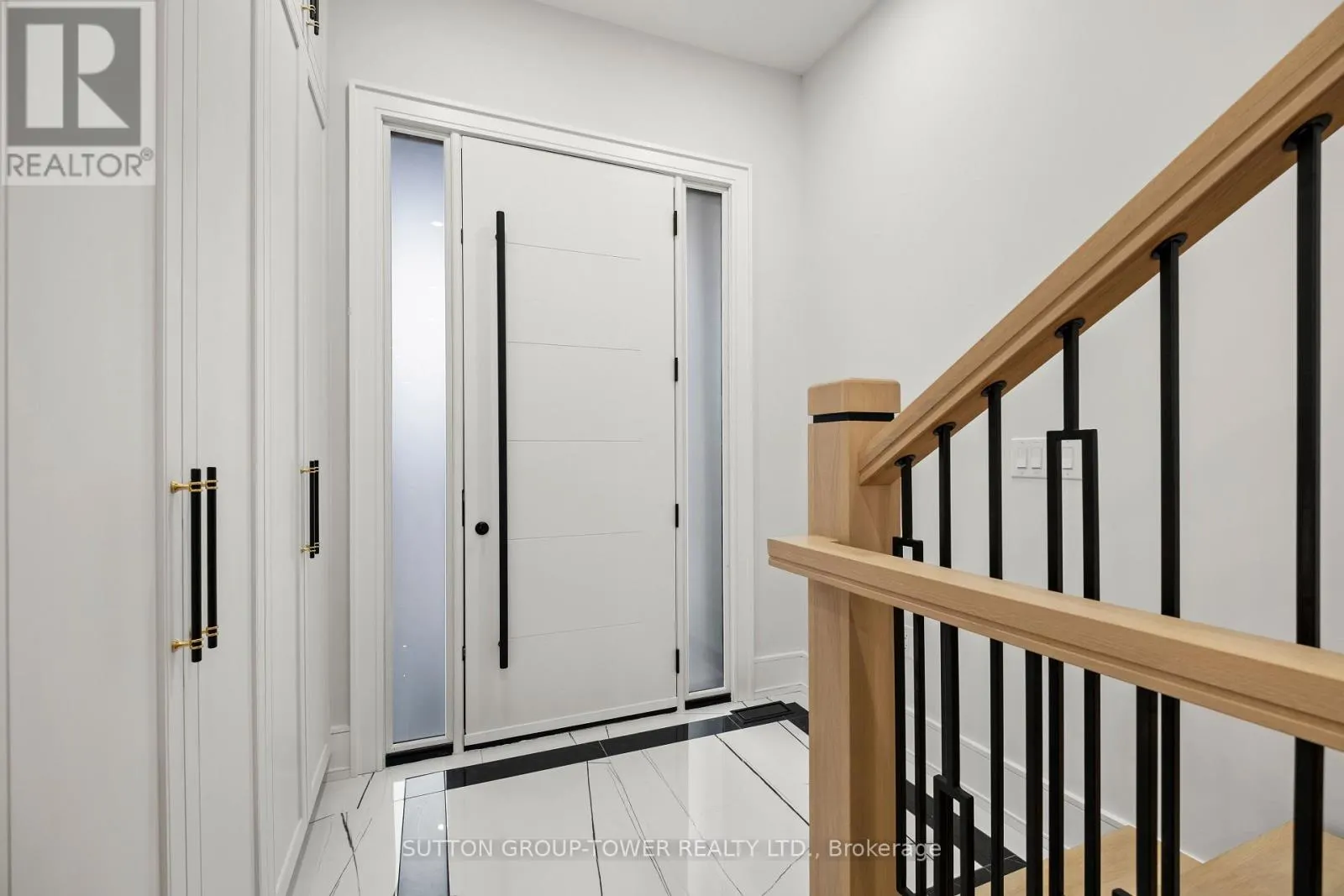 48 SILVERTHORN AVENUE