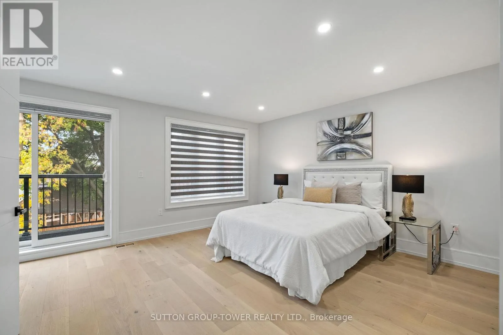 48 SILVERTHORN AVENUE