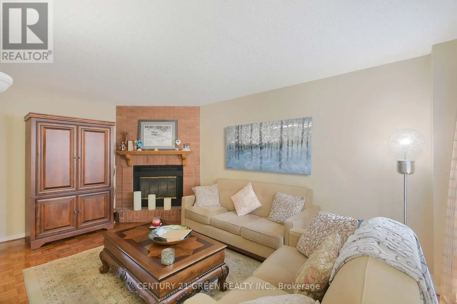 418 CHIEFTAN CIRCLE