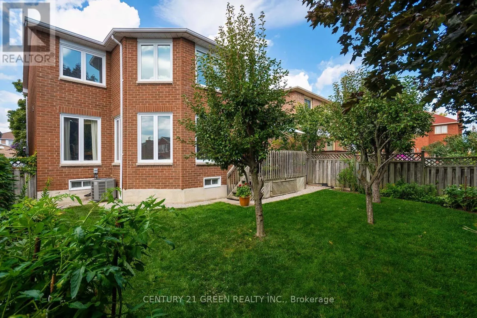 418 CHIEFTAN CIRCLE