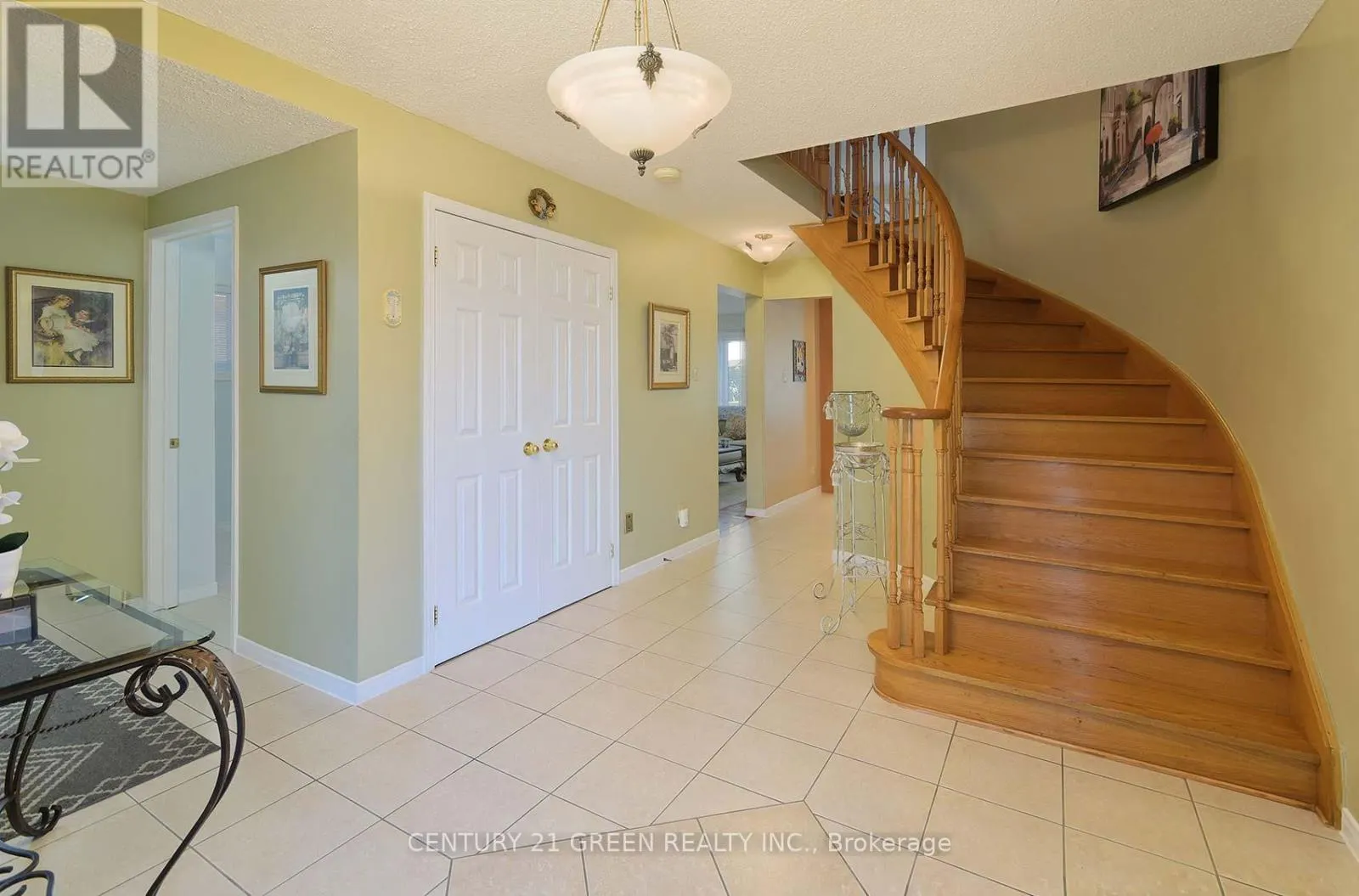 418 CHIEFTAN CIRCLE