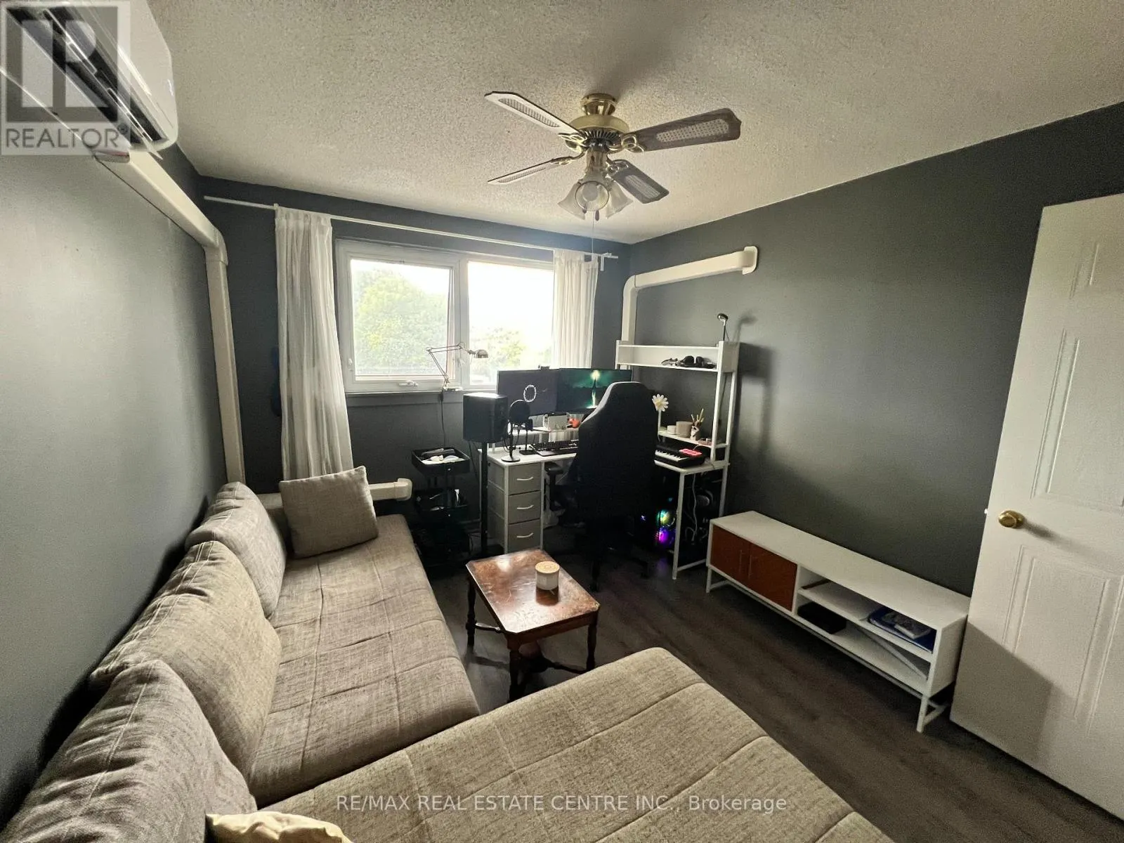 204 - 26 HALL ROAD