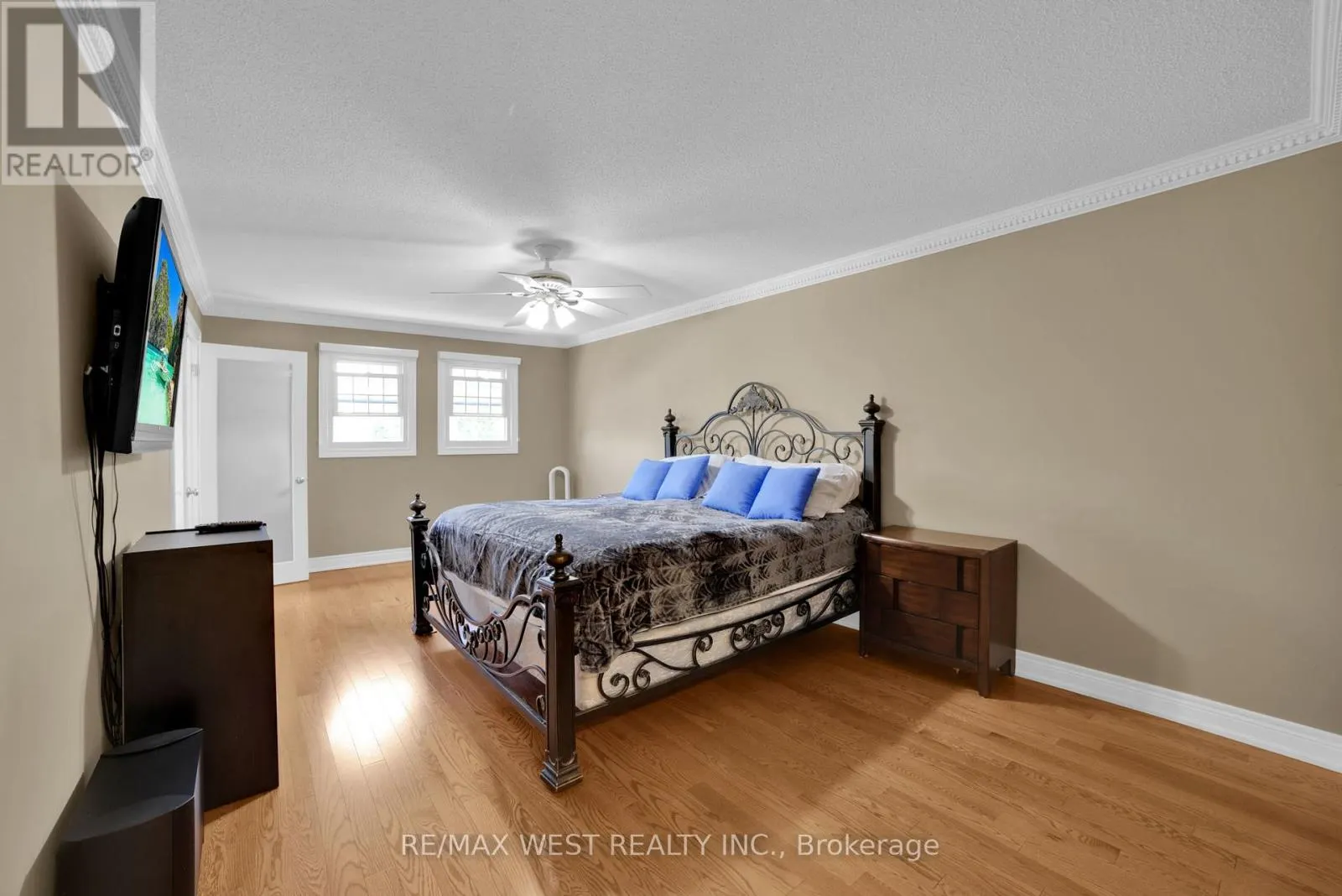 339 PARKLANE ROAD