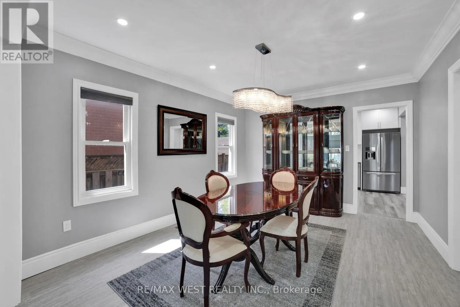 339 PARKLANE ROAD