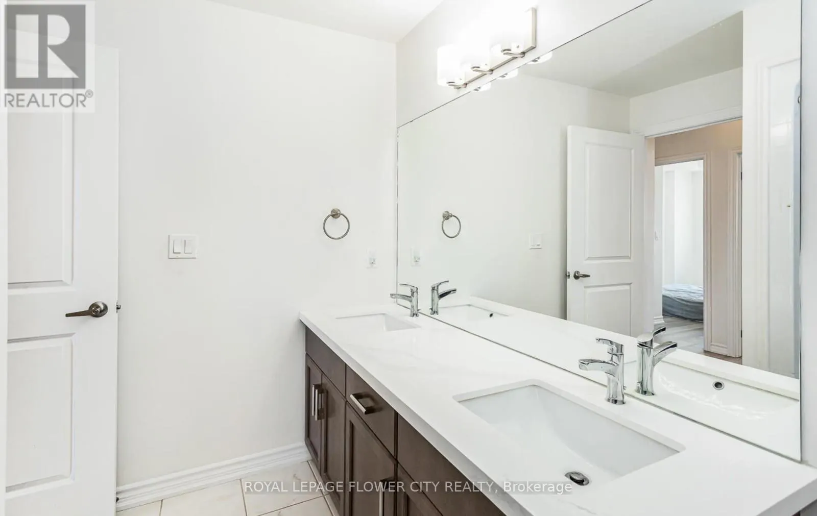 313 - 640 SAUVE STREET