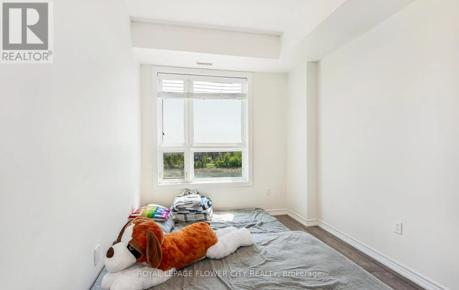 313 - 640 SAUVE STREET