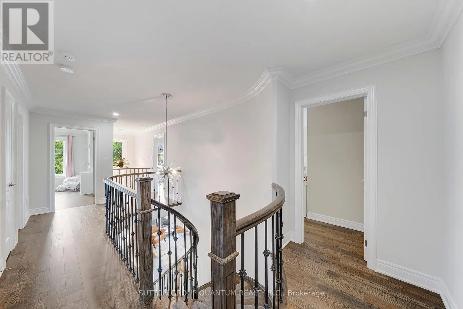 2201 HILLMOUNT DRIVE