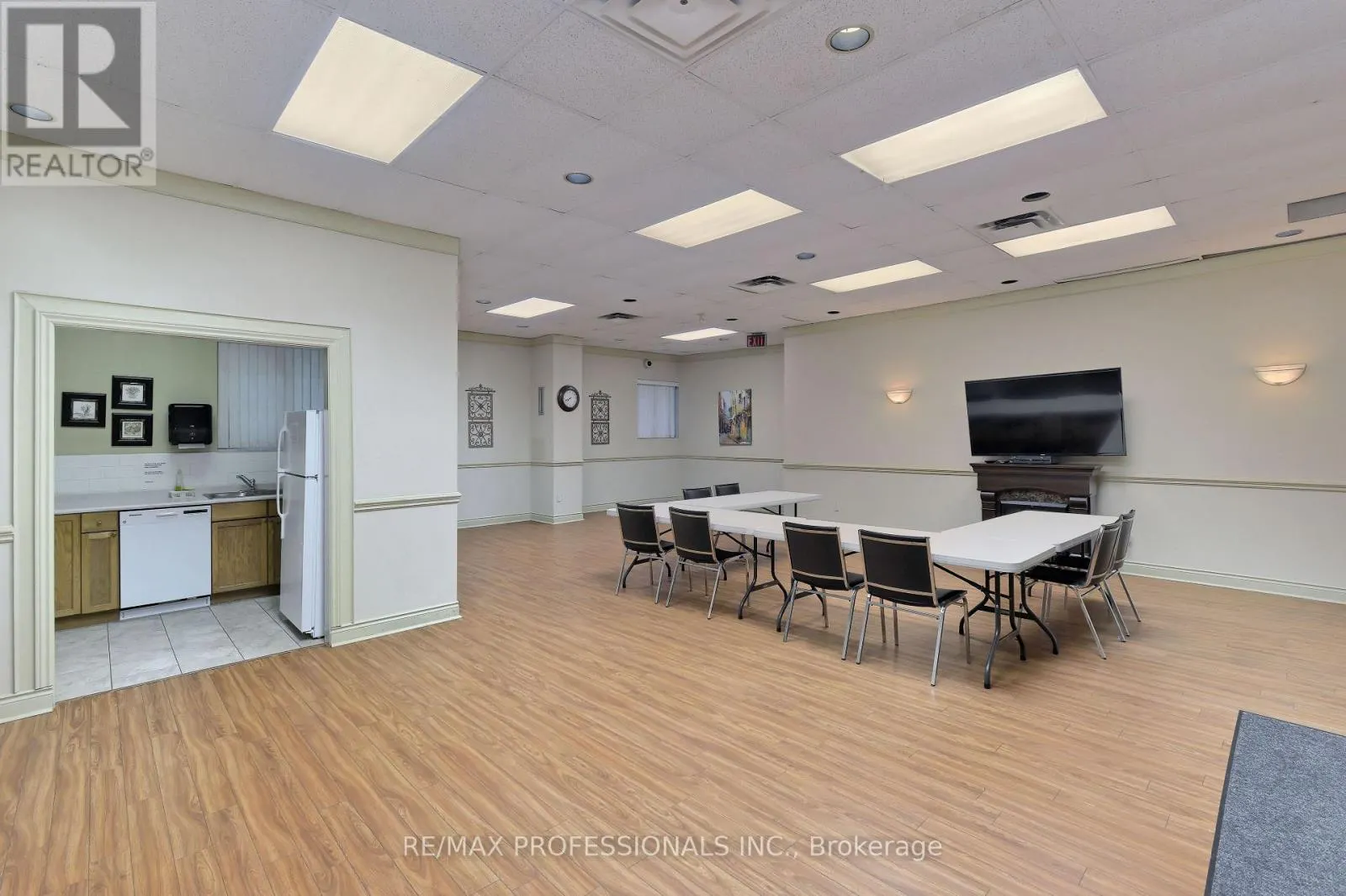 1207 - 299 MILL ROAD