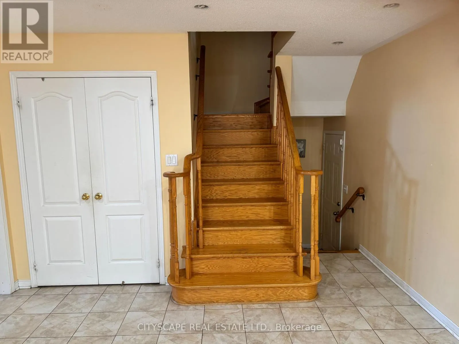 5077 DUBONET DRIVE