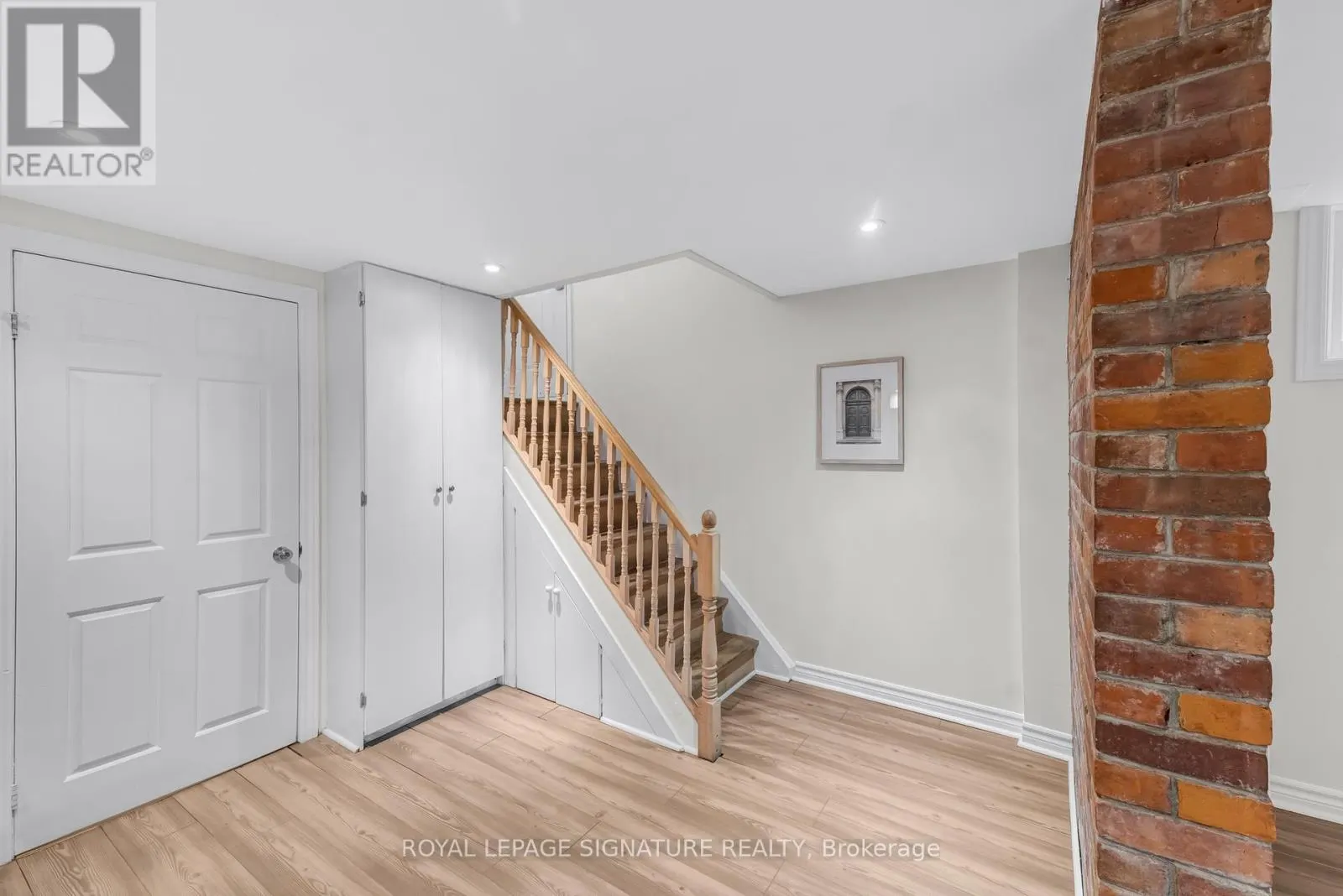 1256 TYNEBURN CRESCENT