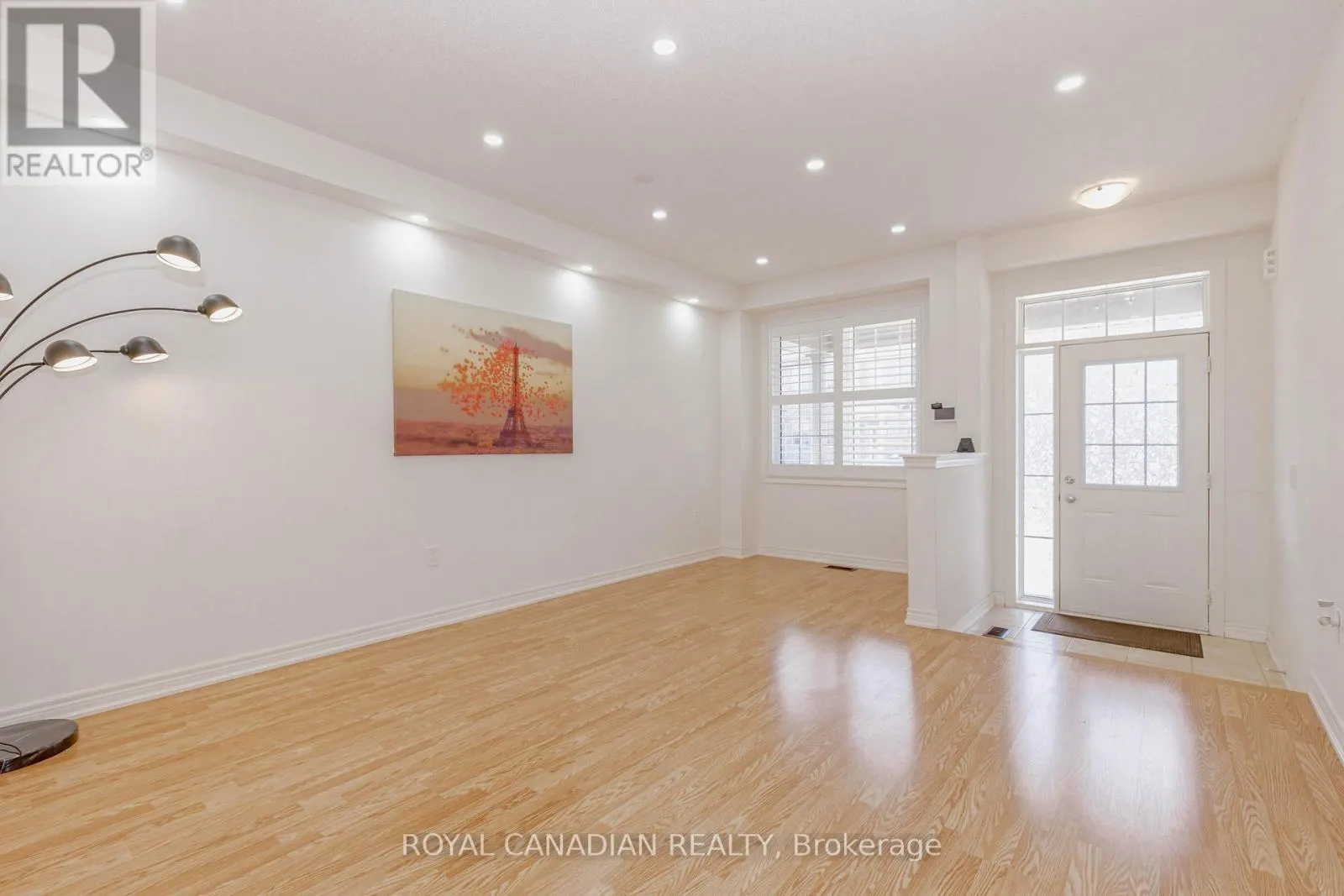 1533 CARR LANDING