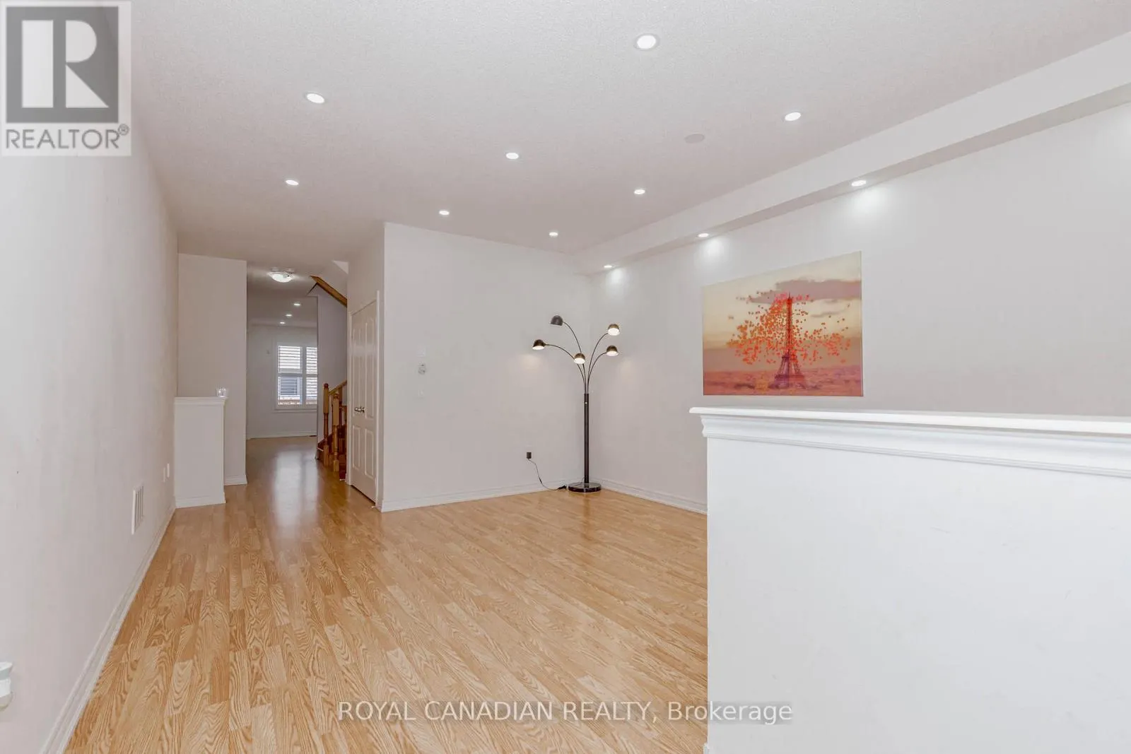 1533 CARR LANDING