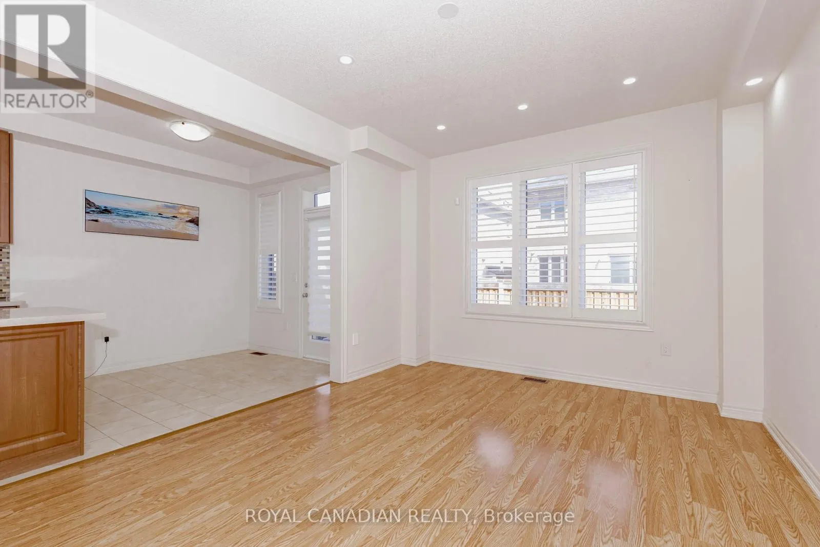 1533 CARR LANDING