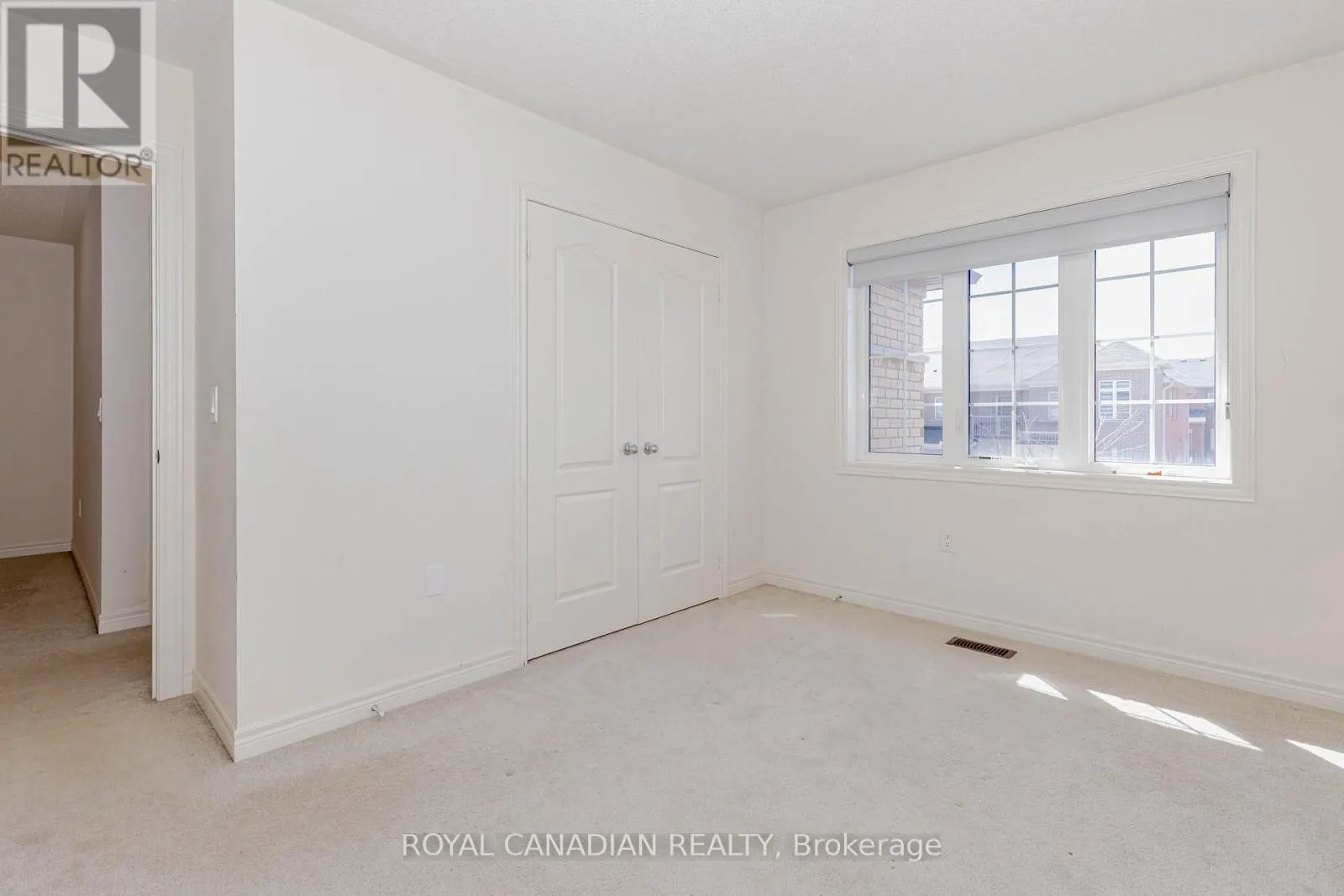 1533 CARR LANDING