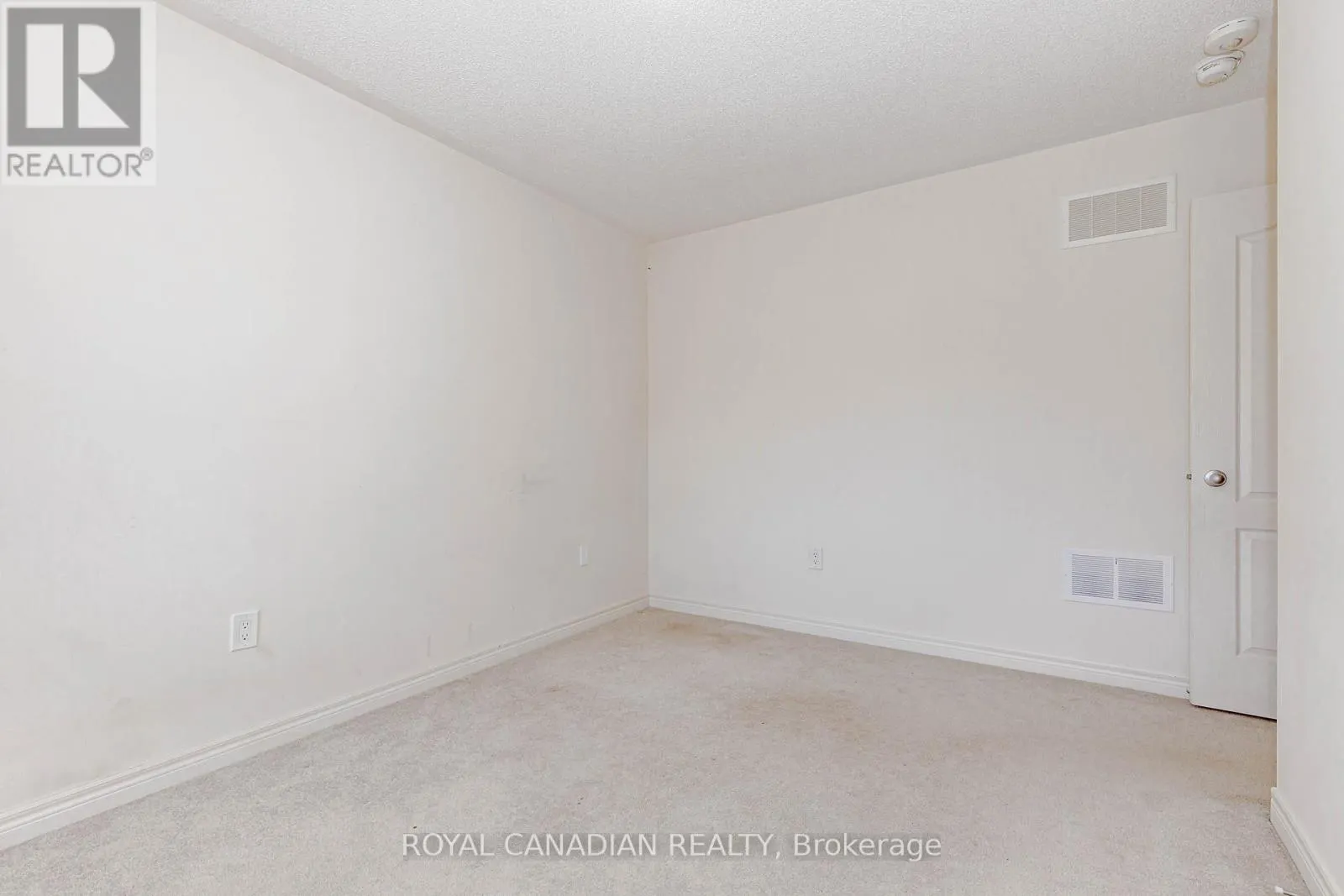 1533 CARR LANDING