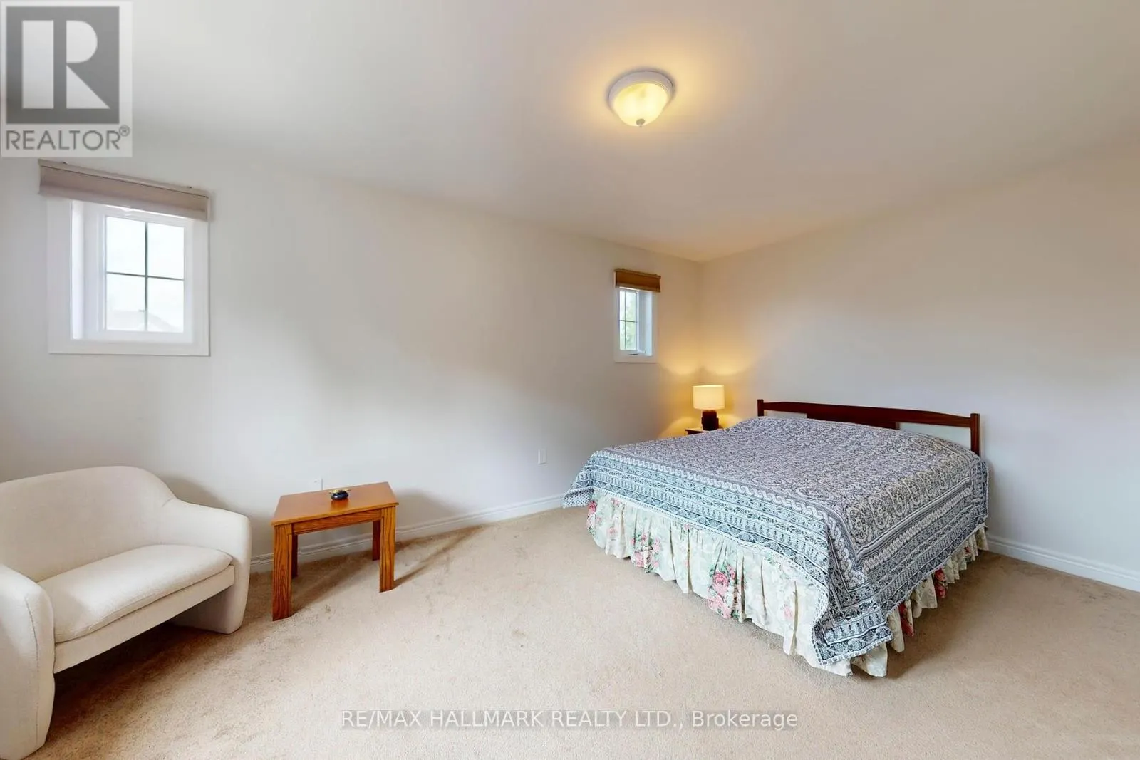 33 BORLAND CRESCENT