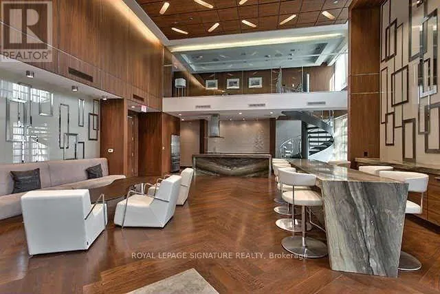 1111 - 215 SHERWAY GARDENS ROAD