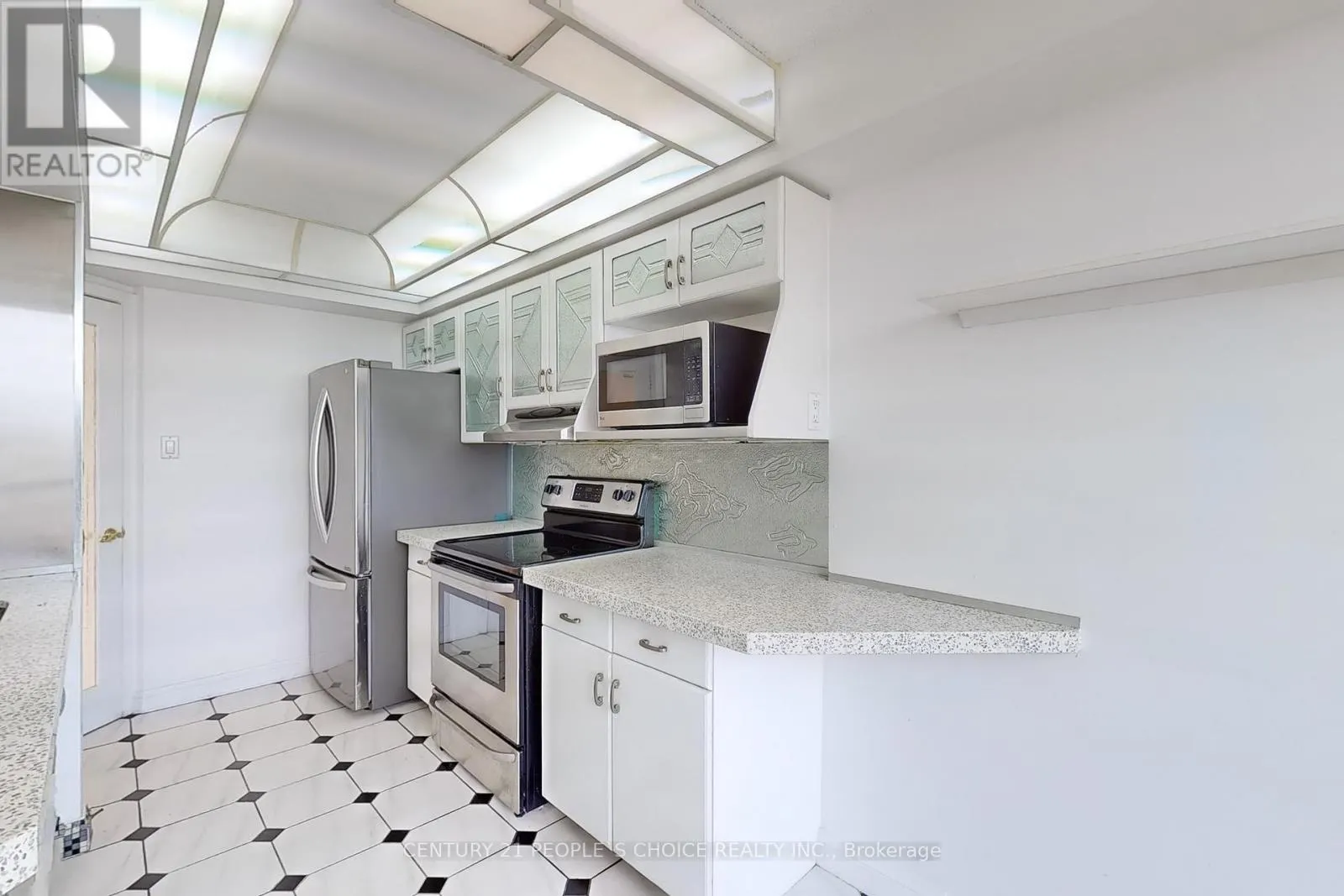 1910 - 24 HANOVER ROAD