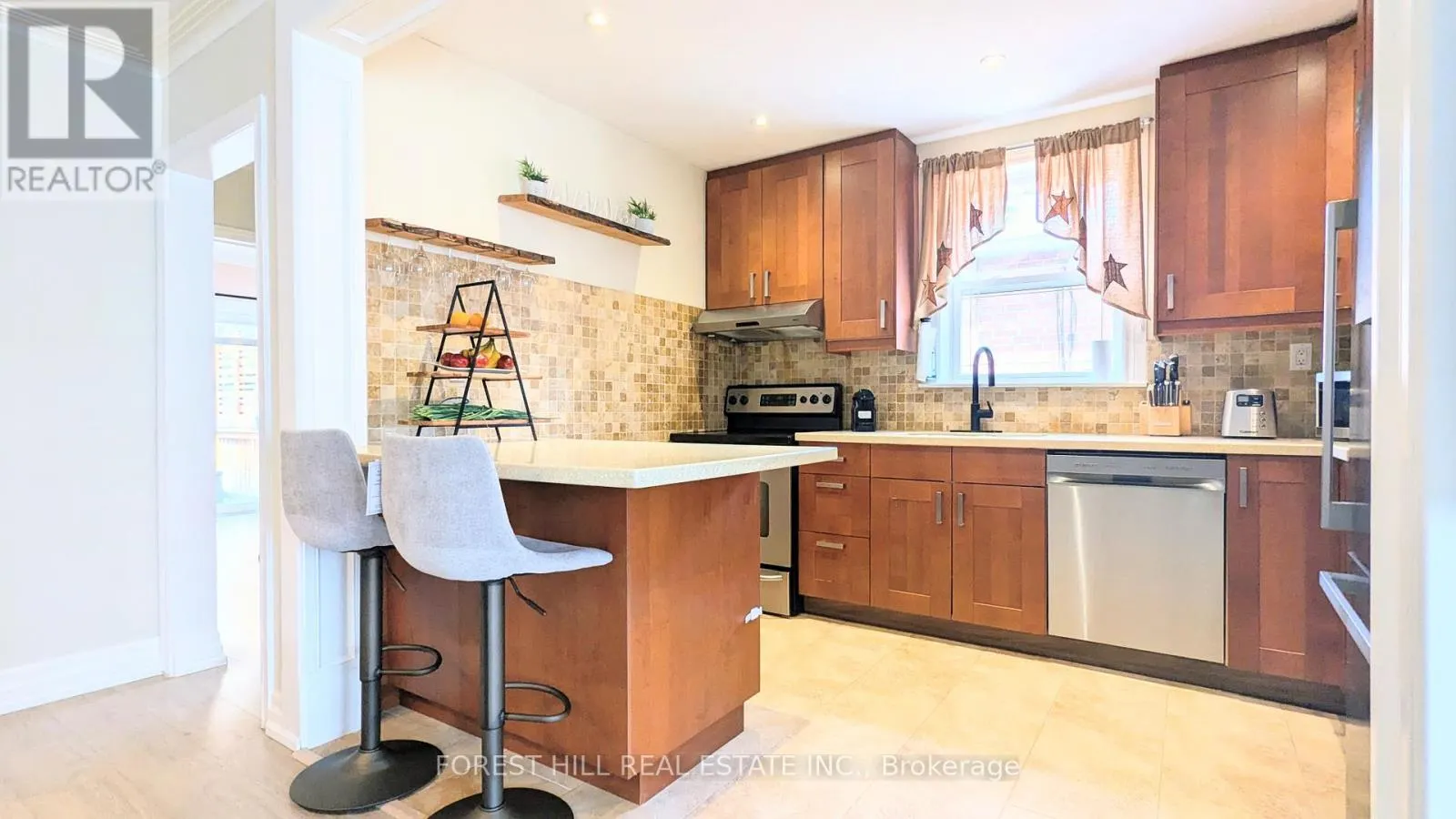 34 ROTHERHAM AVENUE