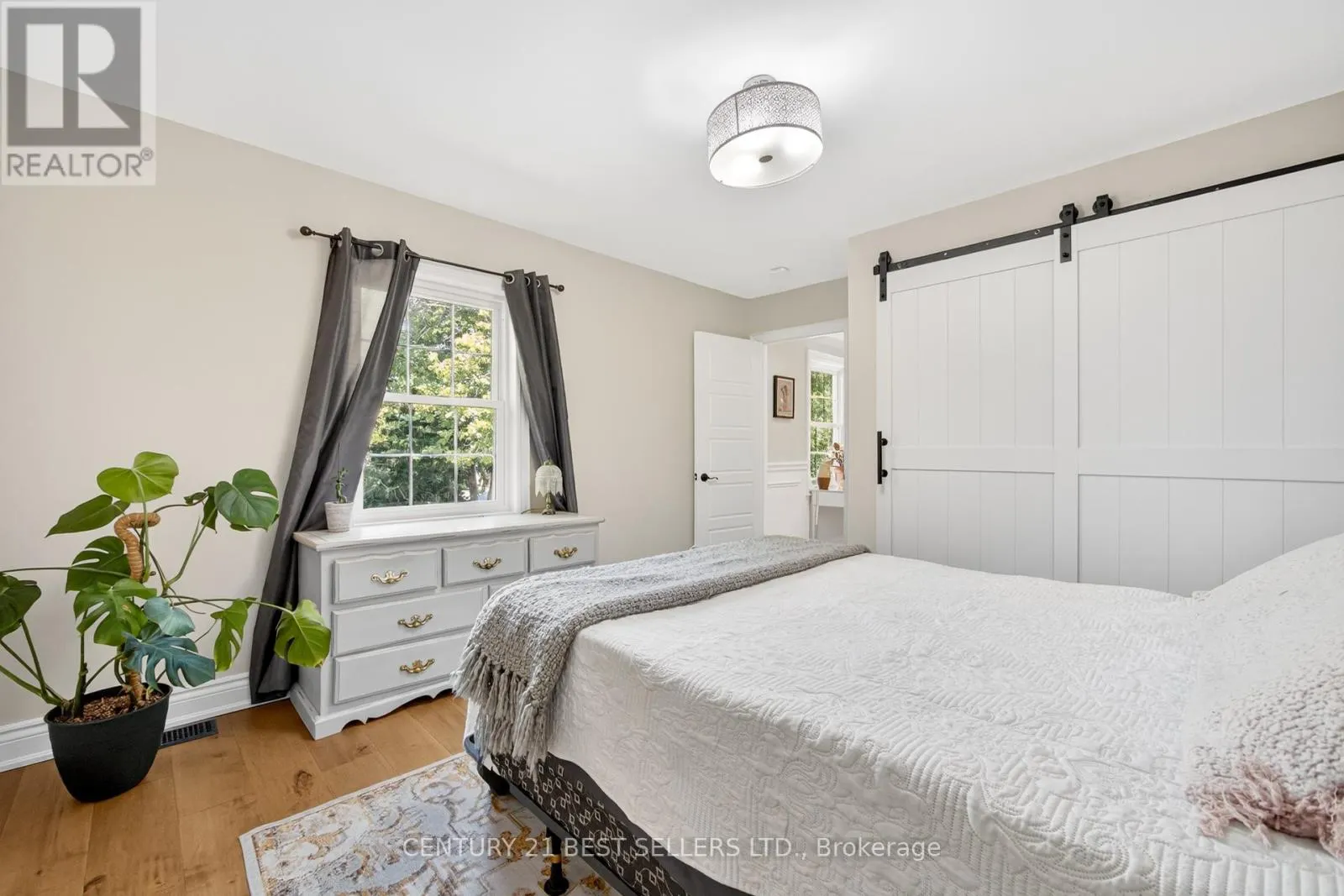 28 WINGROVE HILL