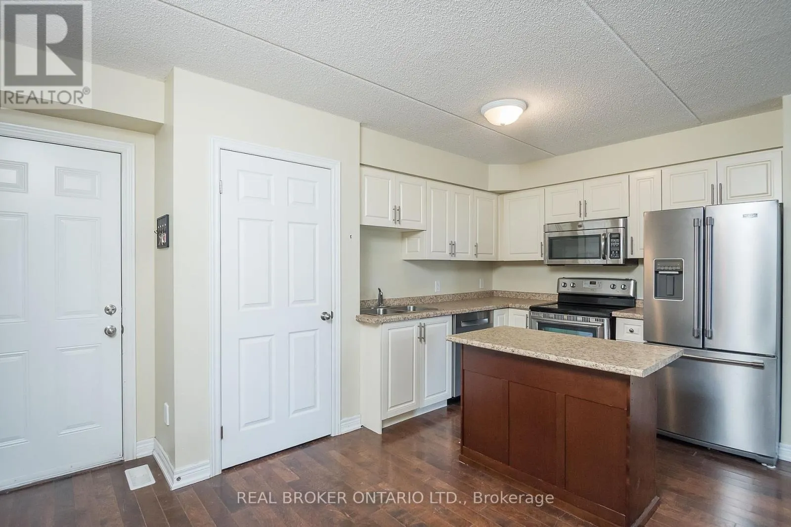 56 - 1380 COSTIGAN ROAD