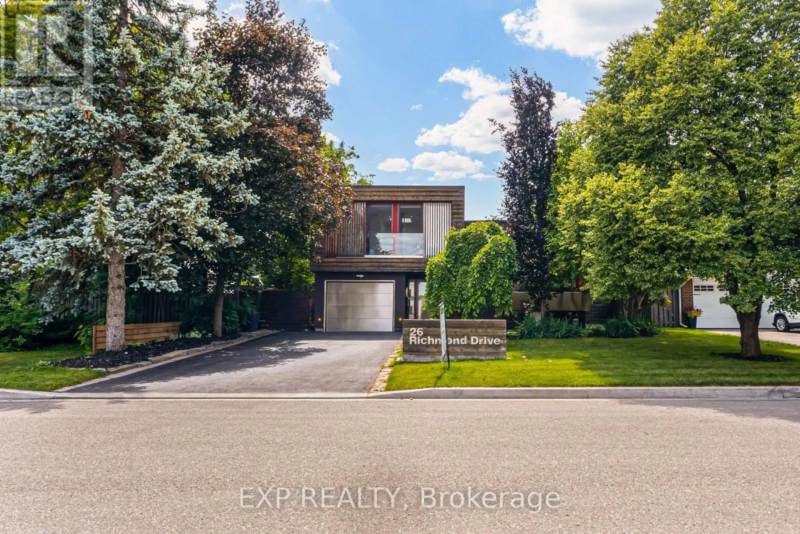26 RICHMOND DRIVE
