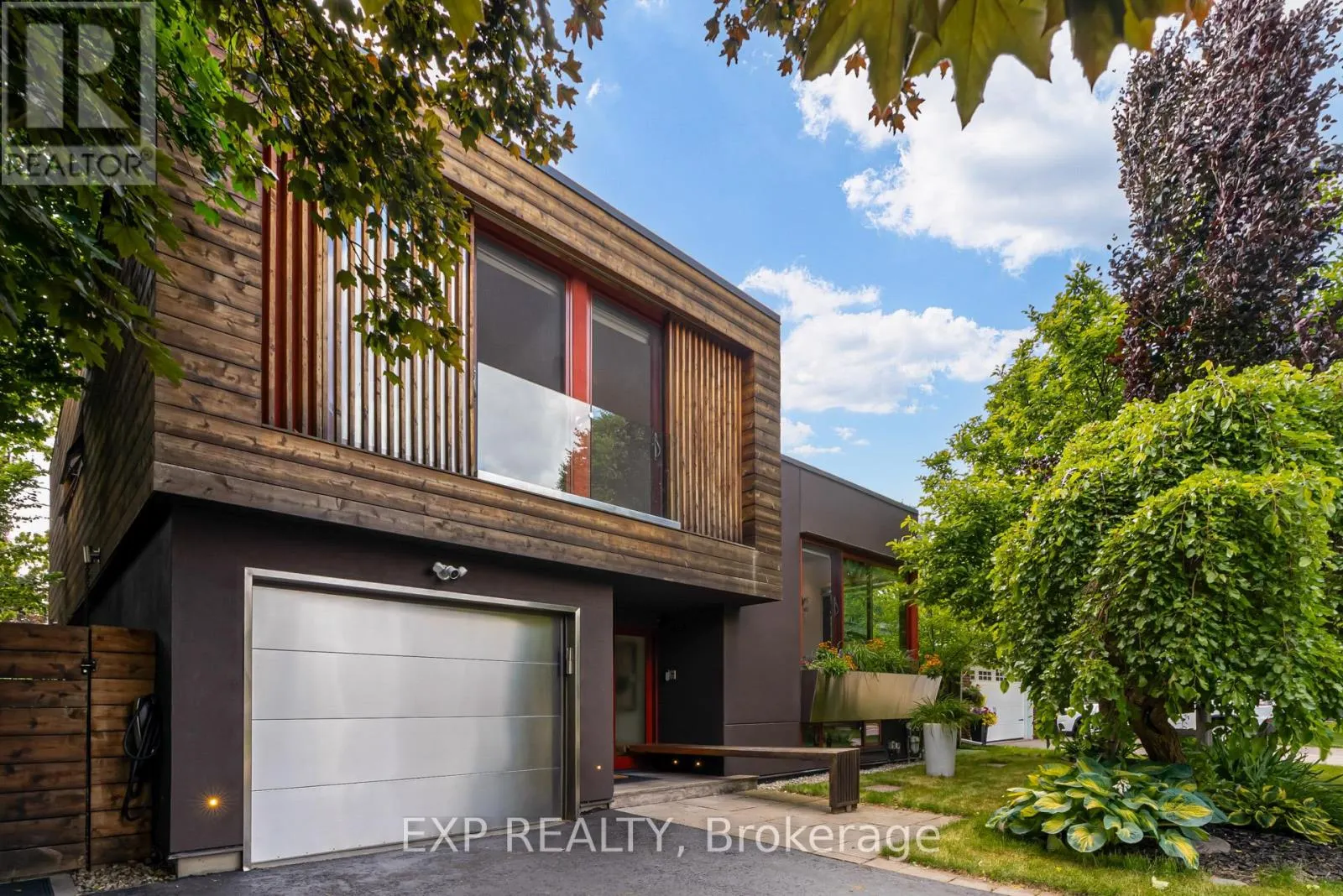 26 RICHMOND DRIVE