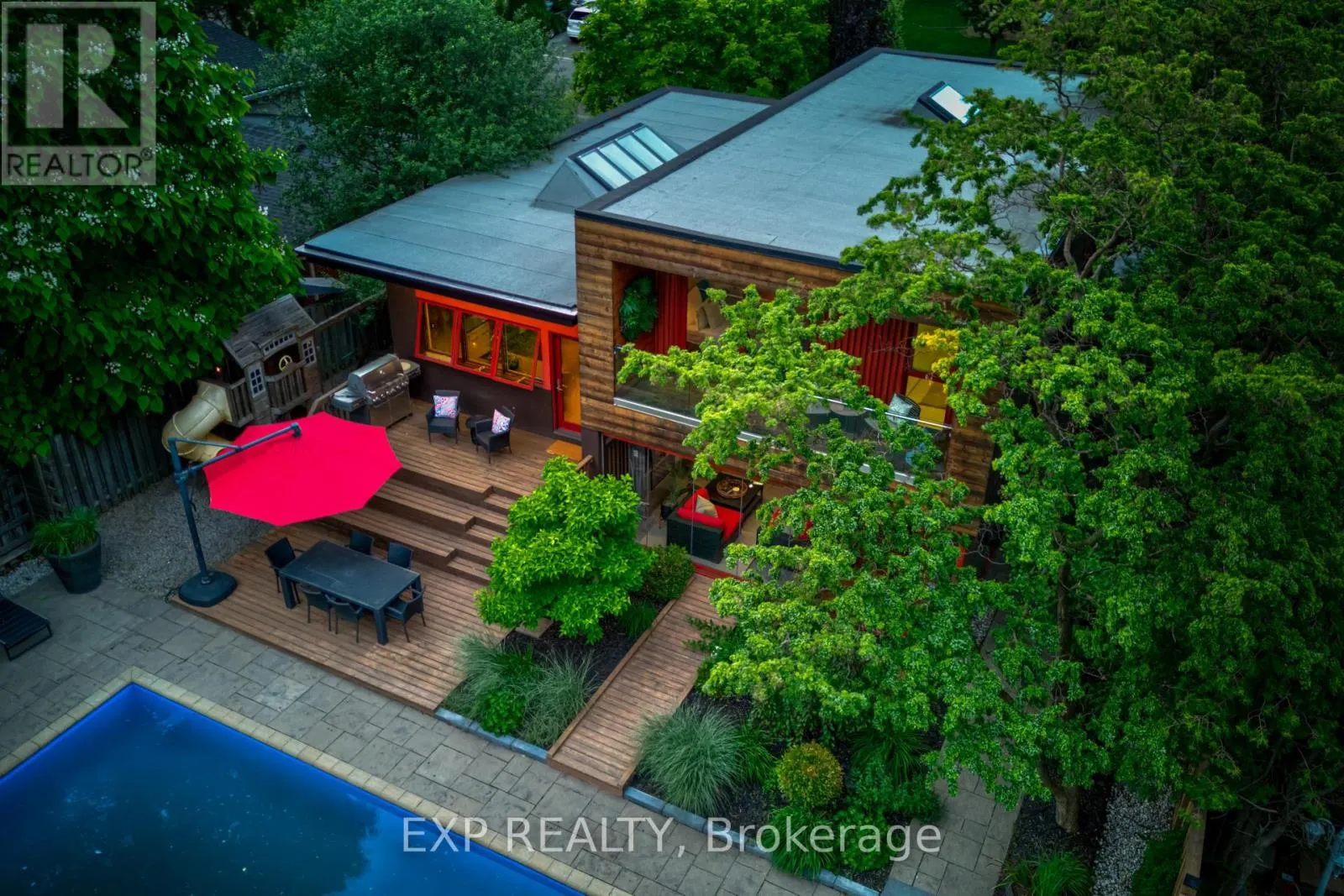 26 RICHMOND DRIVE