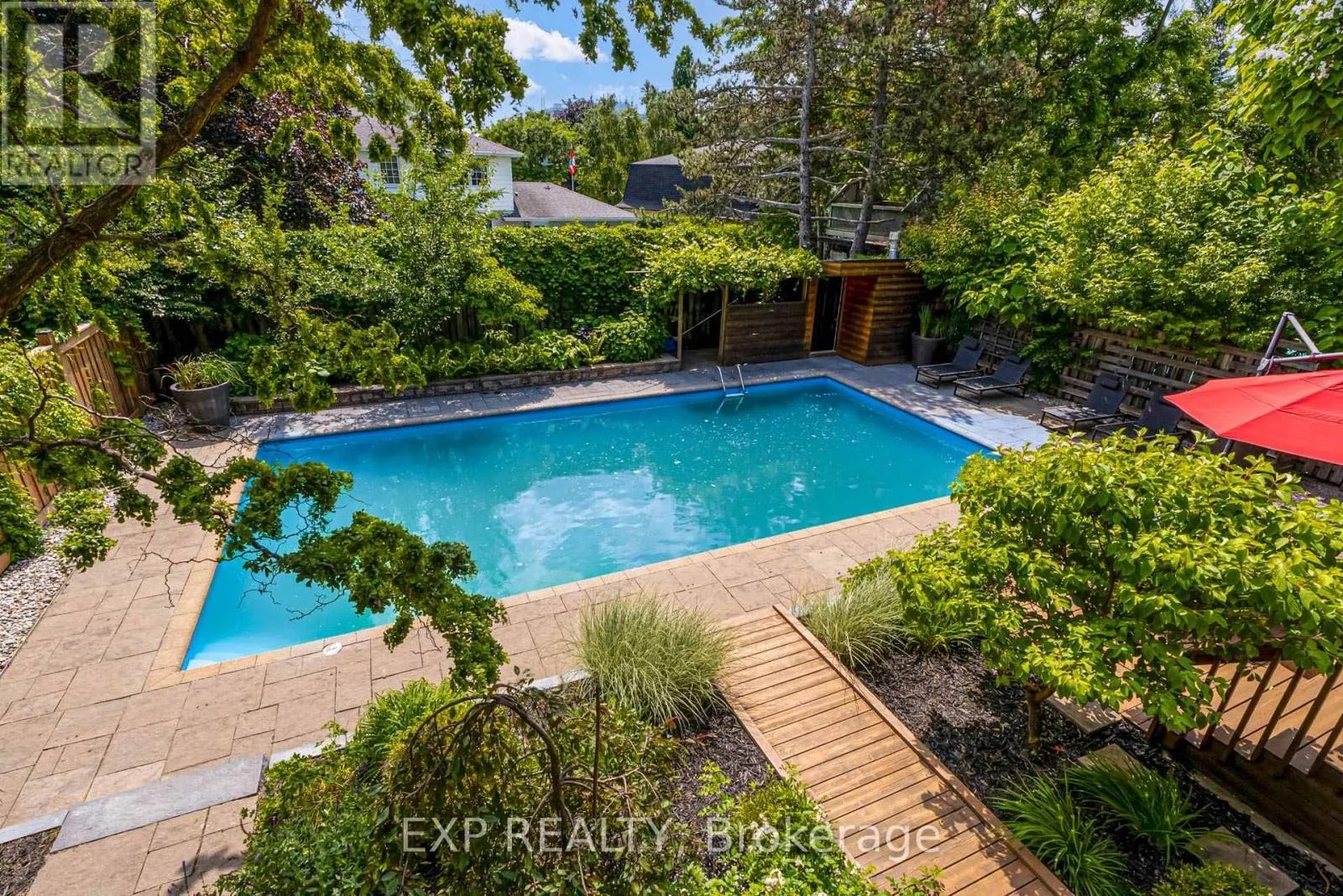 26 RICHMOND DRIVE