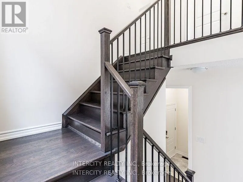 11 BOOKTON STREET