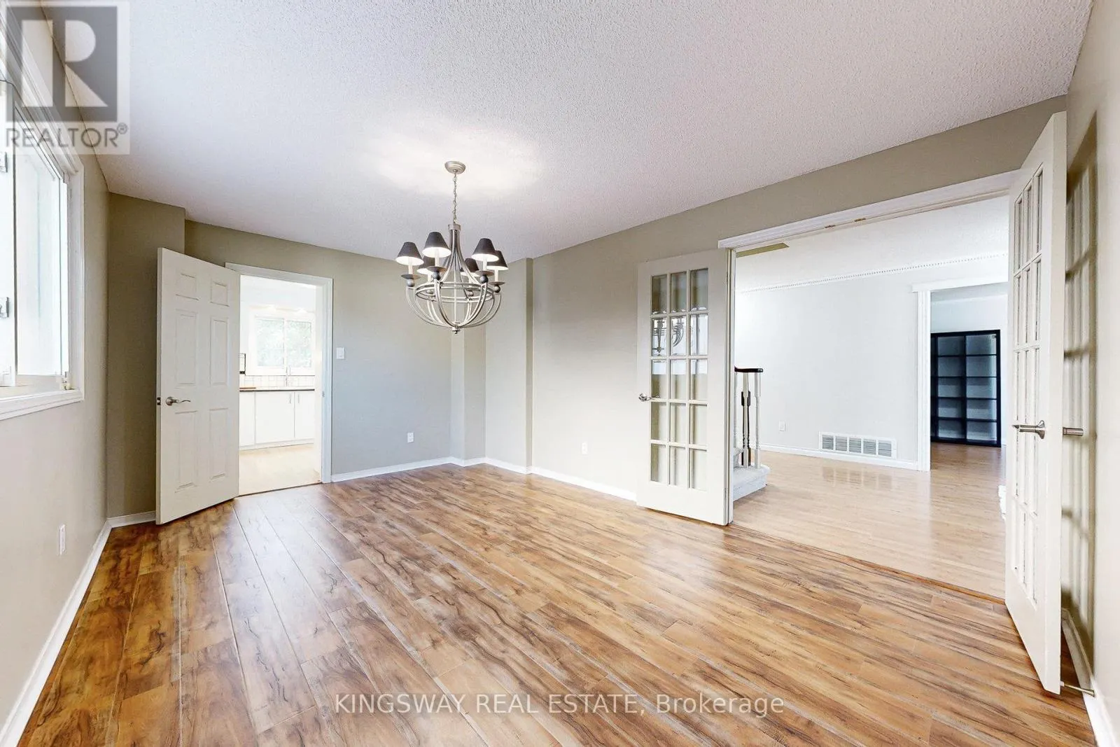 6059 TILLSDOWN DRIVE