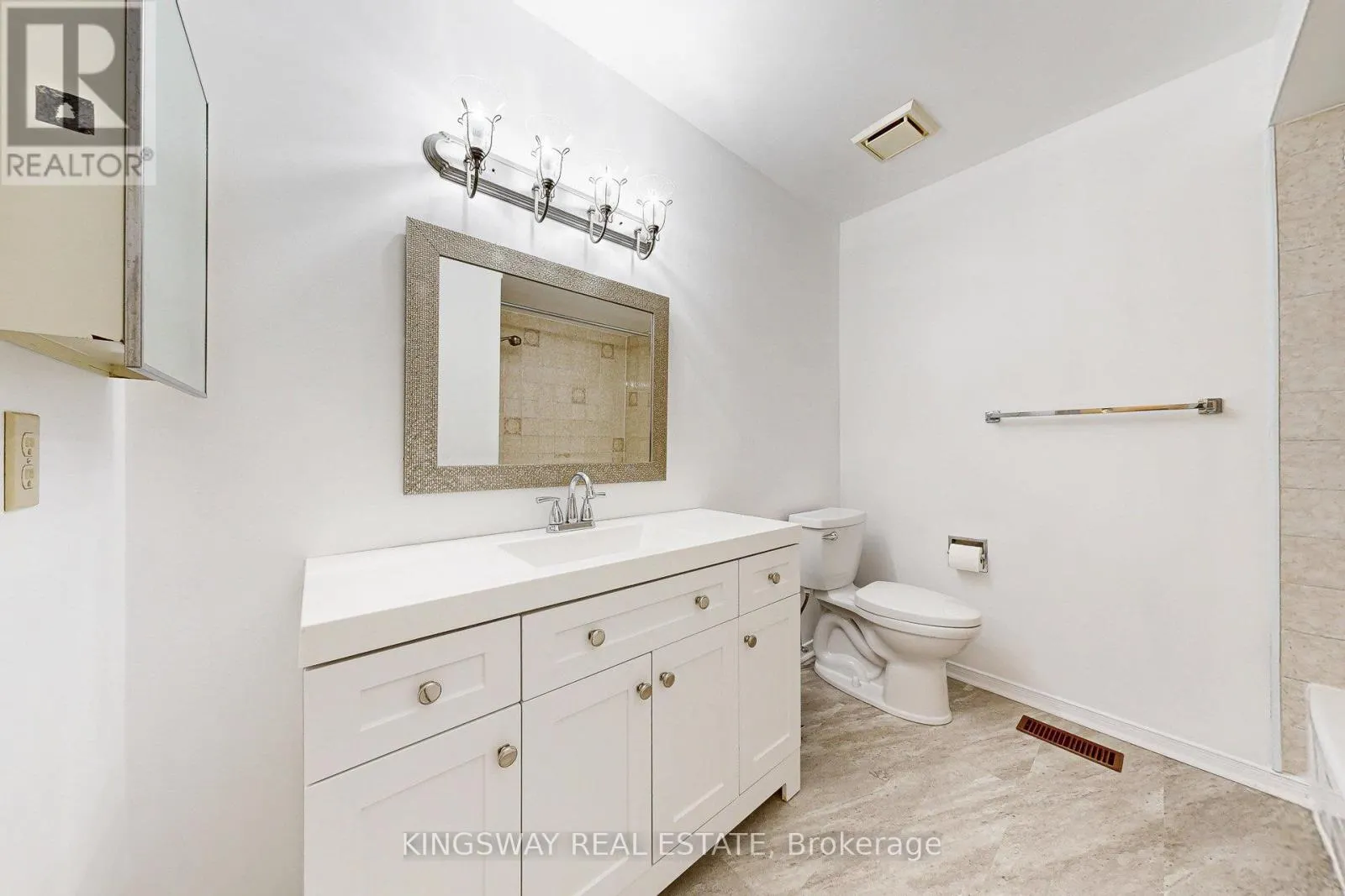 6059 TILLSDOWN DRIVE