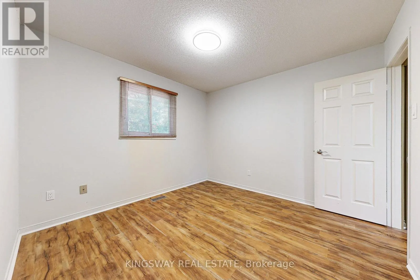 6059 TILLSDOWN DRIVE
