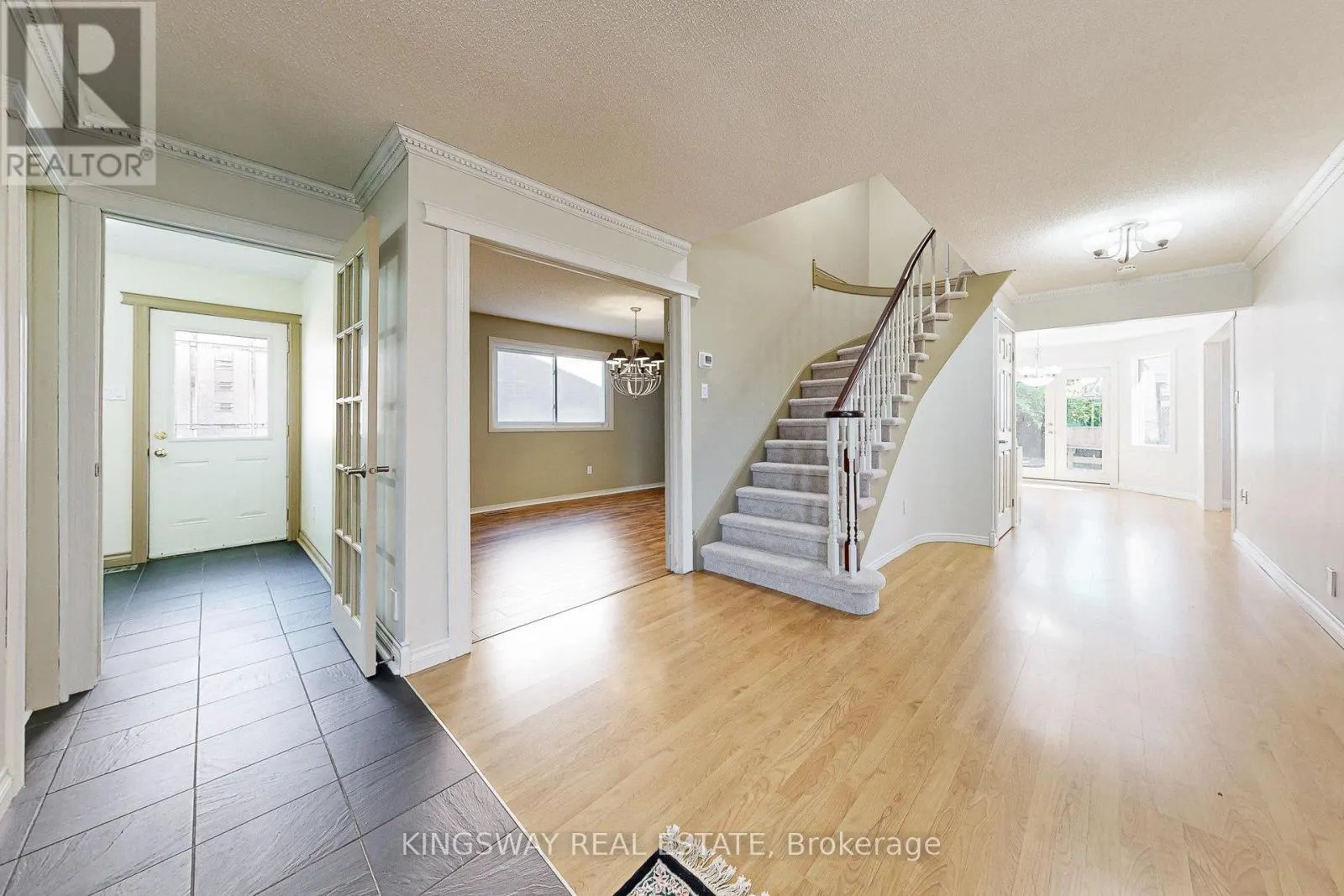 6059 TILLSDOWN DRIVE