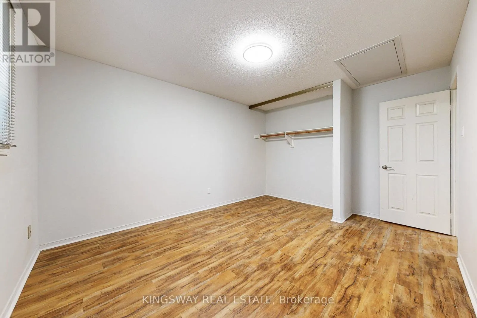 6059 TILLSDOWN DRIVE