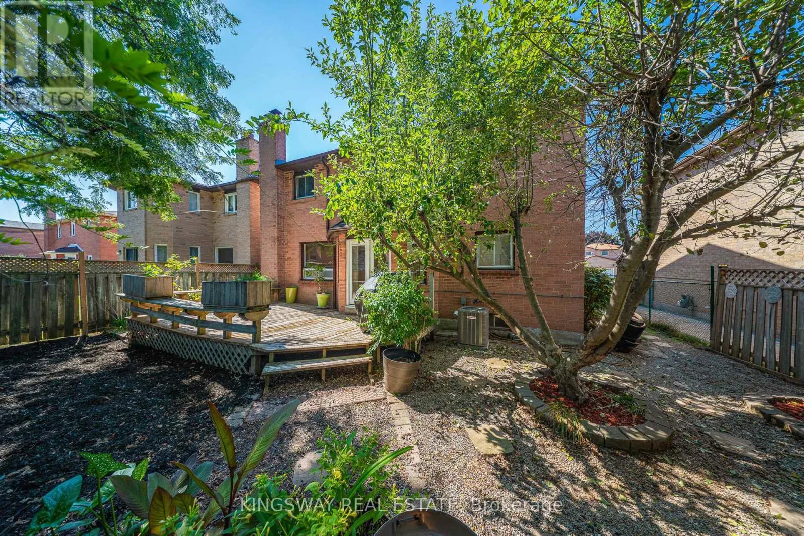 6059 TILLSDOWN DRIVE