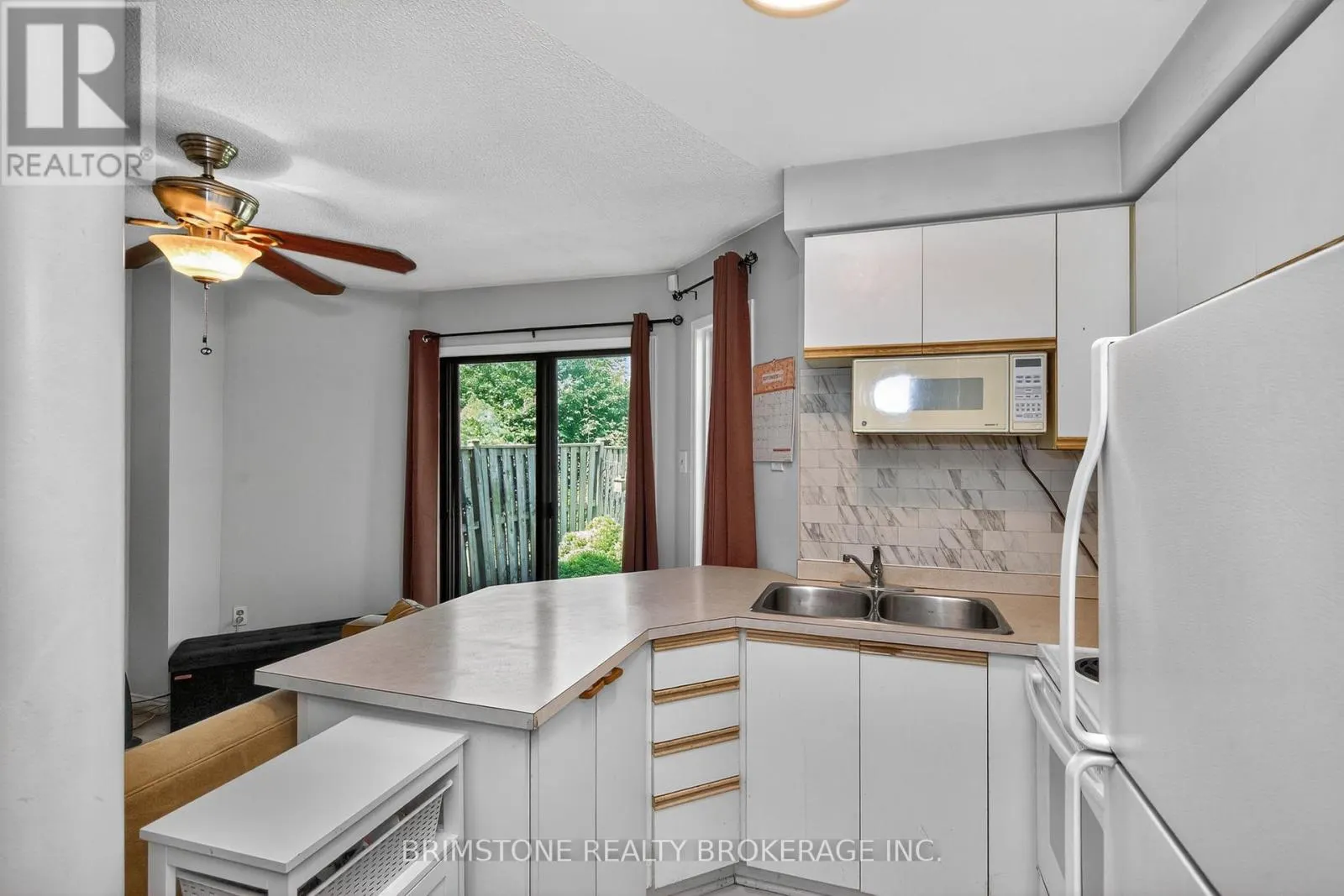 58 CEDARWOOD CRESCENT