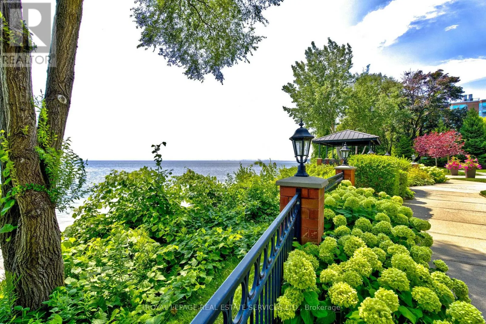 406 - 5340 LAKESHORE ROAD