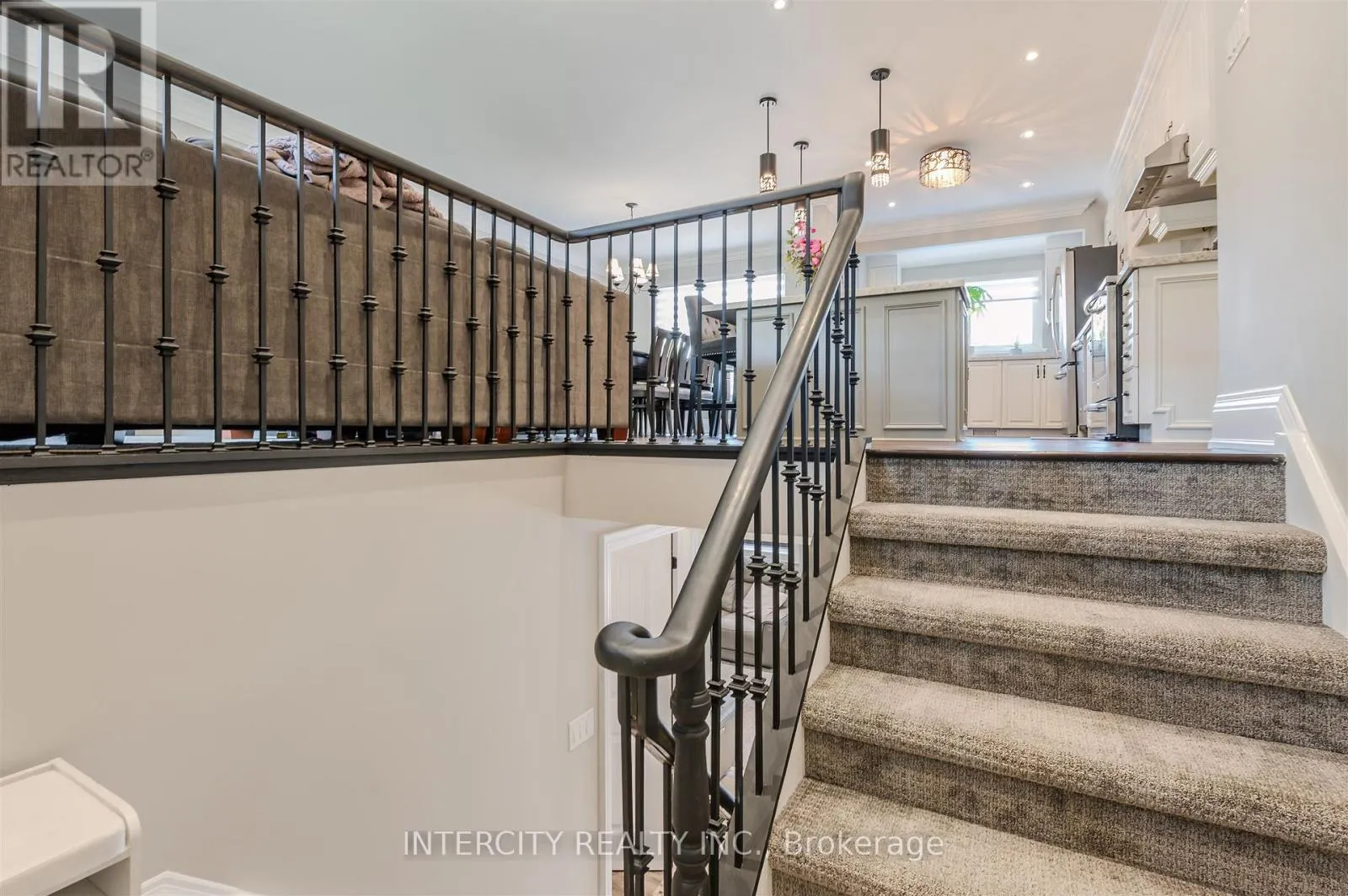 146 CONNAUGHT CRESCENT