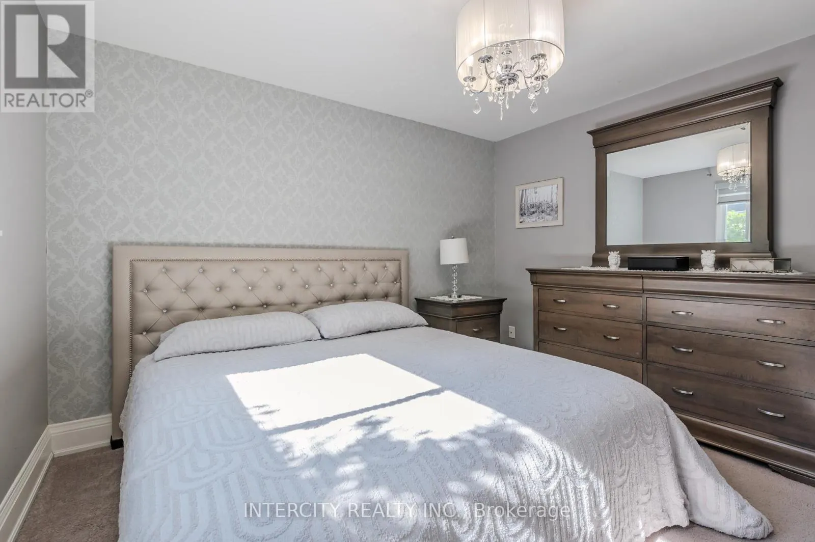 146 CONNAUGHT CRESCENT