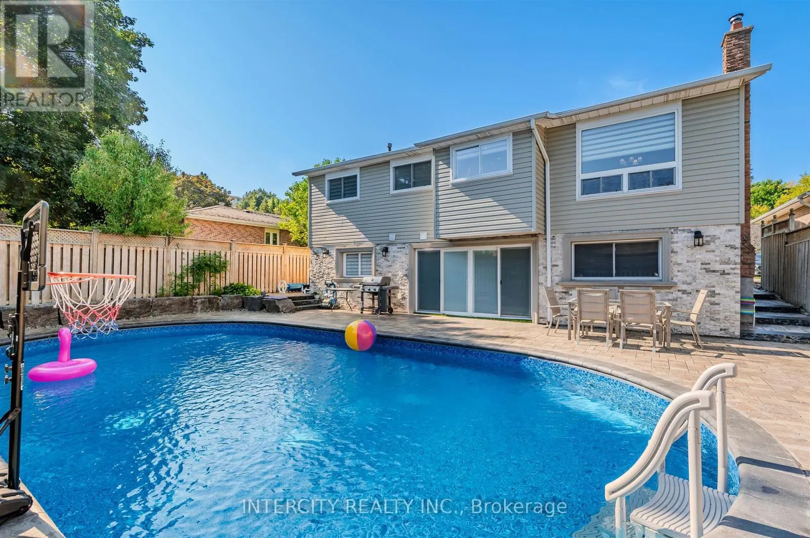 146 CONNAUGHT CRESCENT
