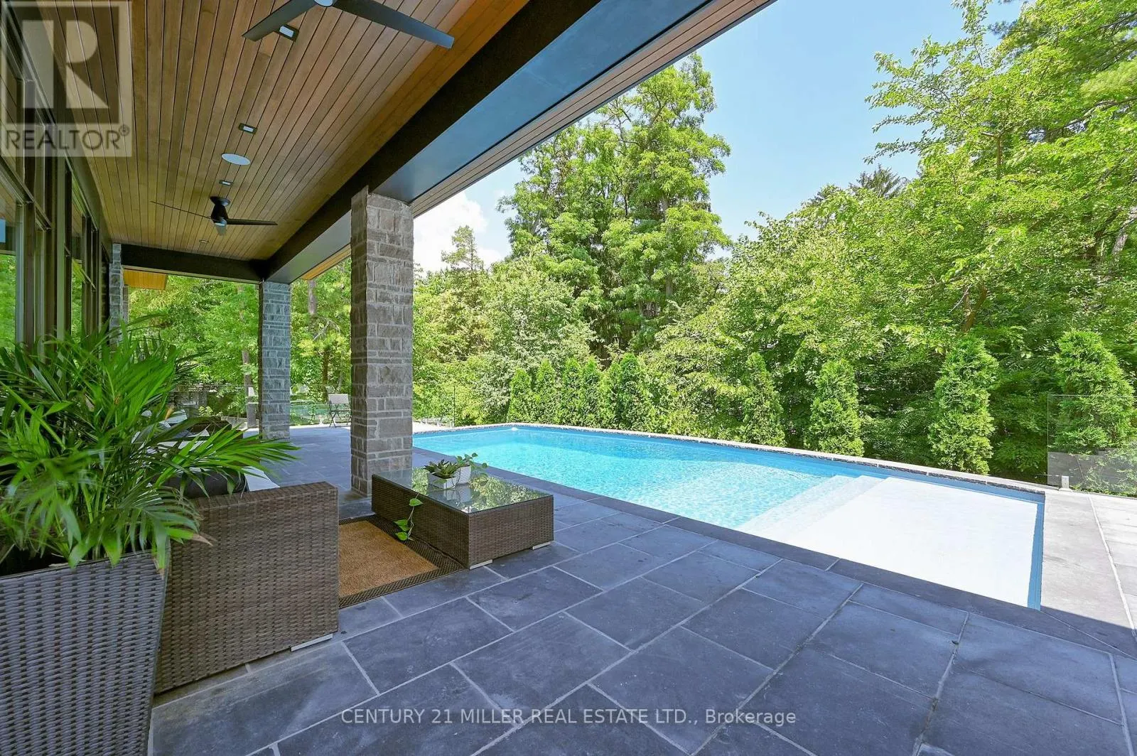 421 CHARTWELL ROAD