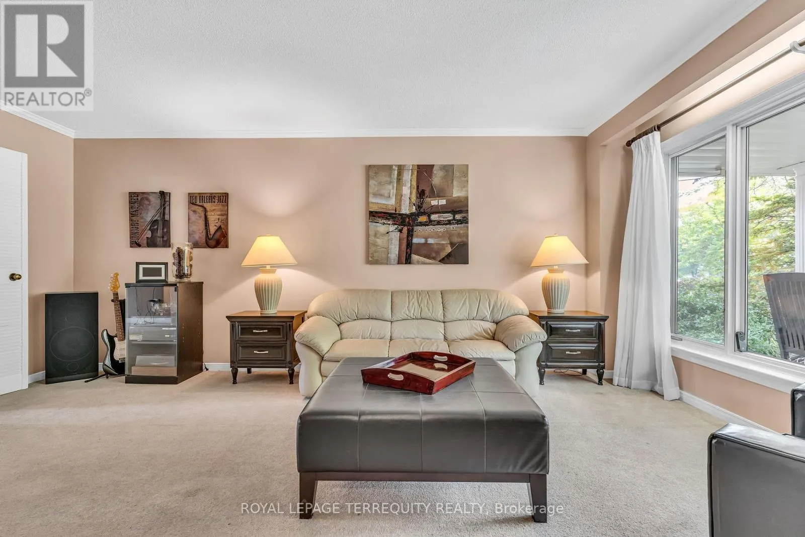 3521 PINESMOKE CRESCENT
