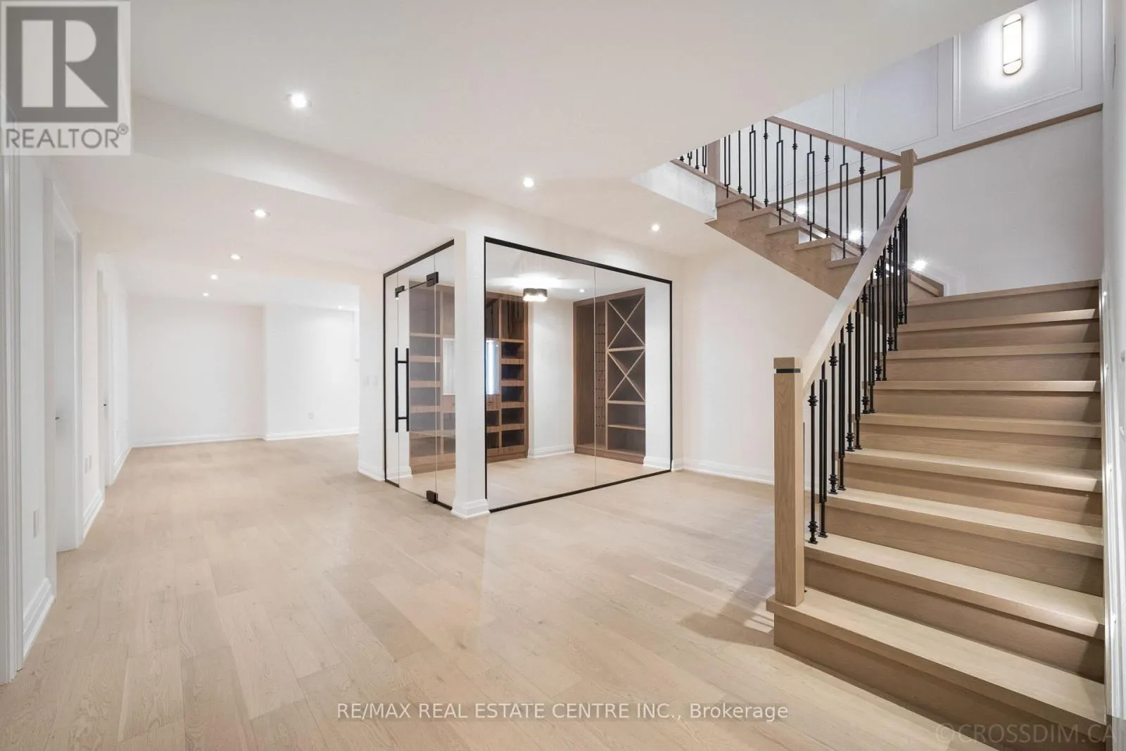 1065 REBECCA STREET