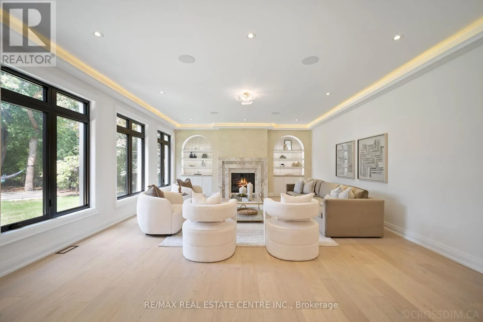 1065 REBECCA STREET